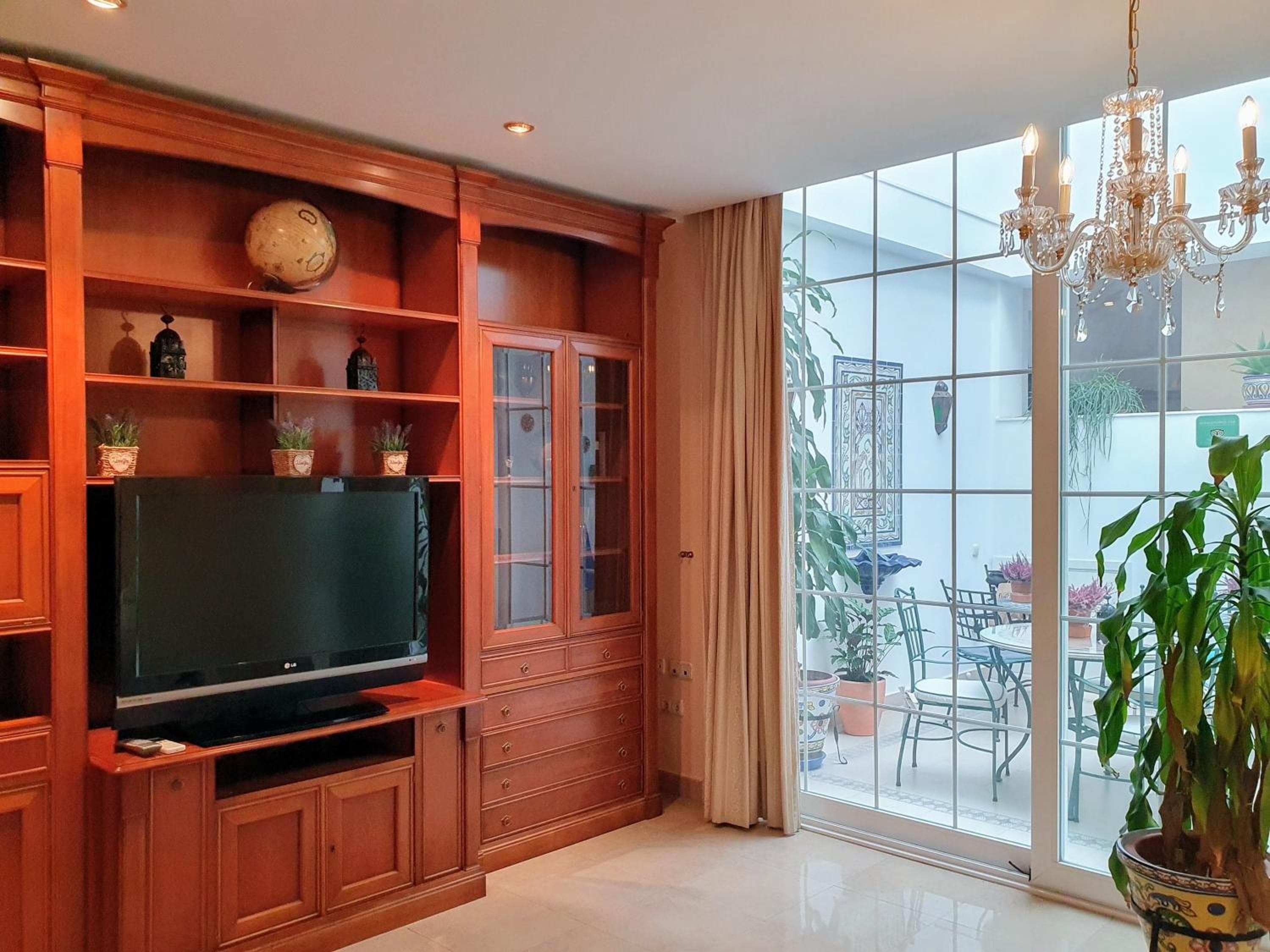 Triana Luxury Home — 11