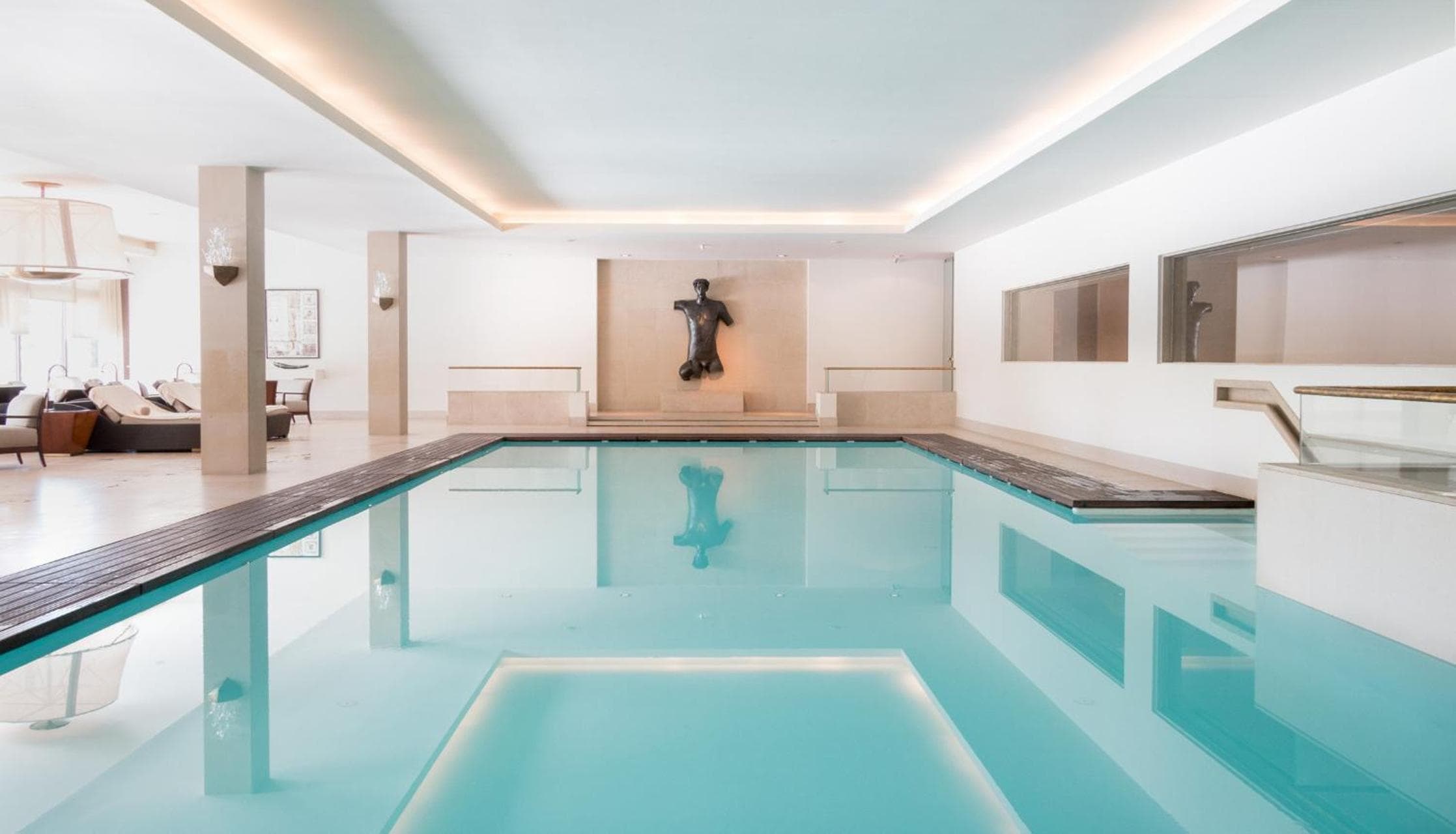 Four Seasons Hotel Ritz Lissabon — 15