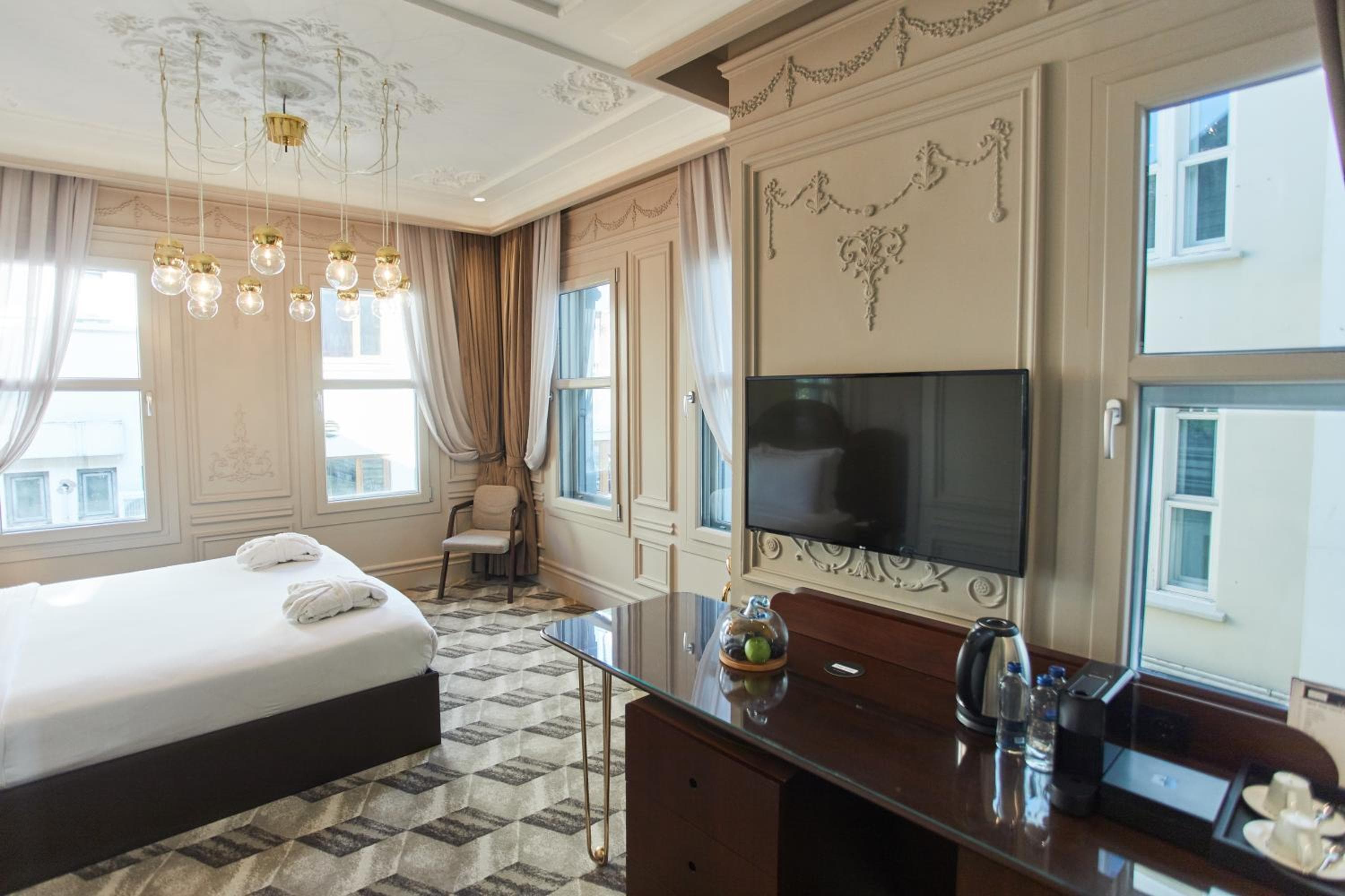 The Stay Bosphorus — 17