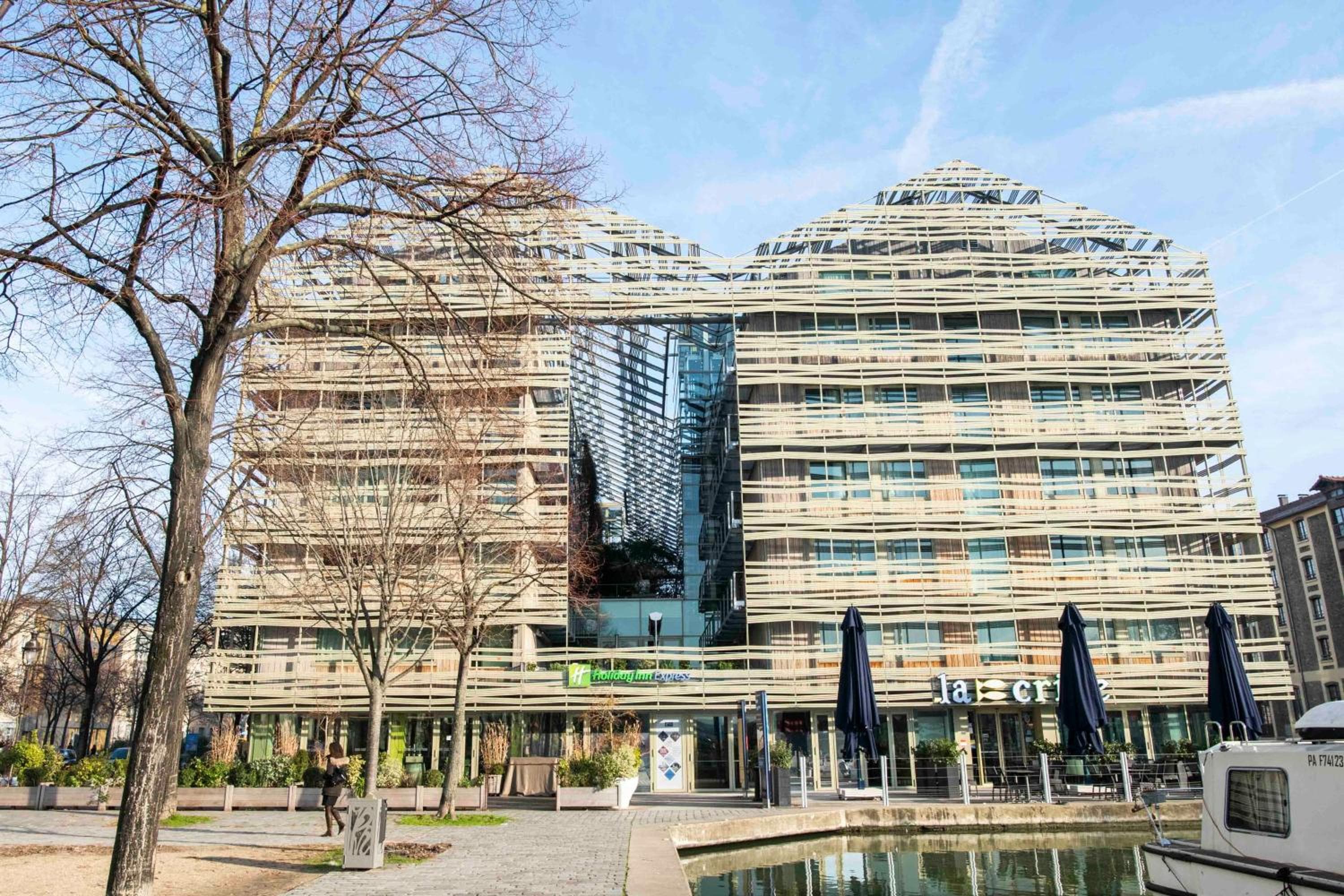 Holiday Inn Express Paris-Canal De La Villette by IHG — 12