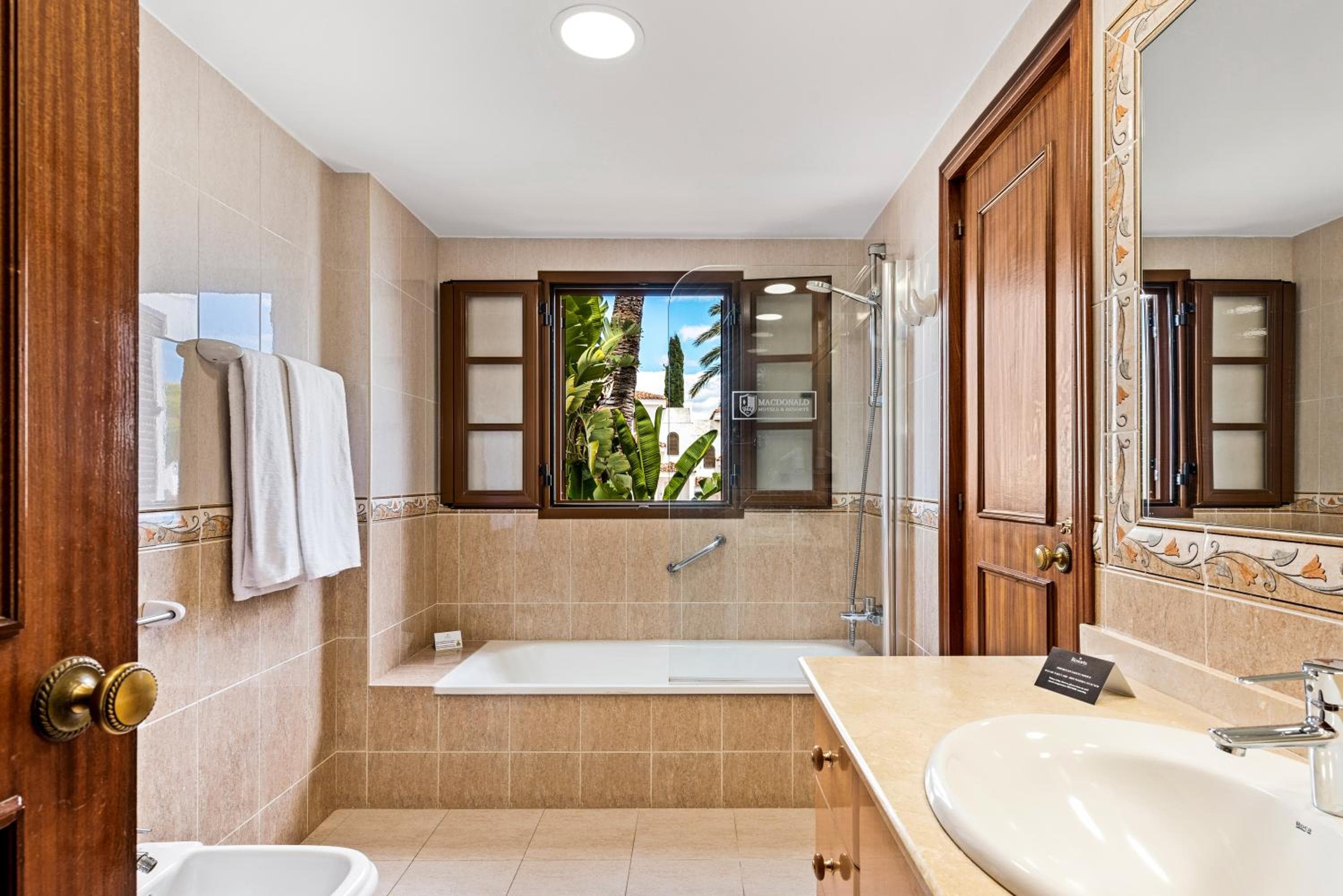 Macdonald Villacana Resort — 6