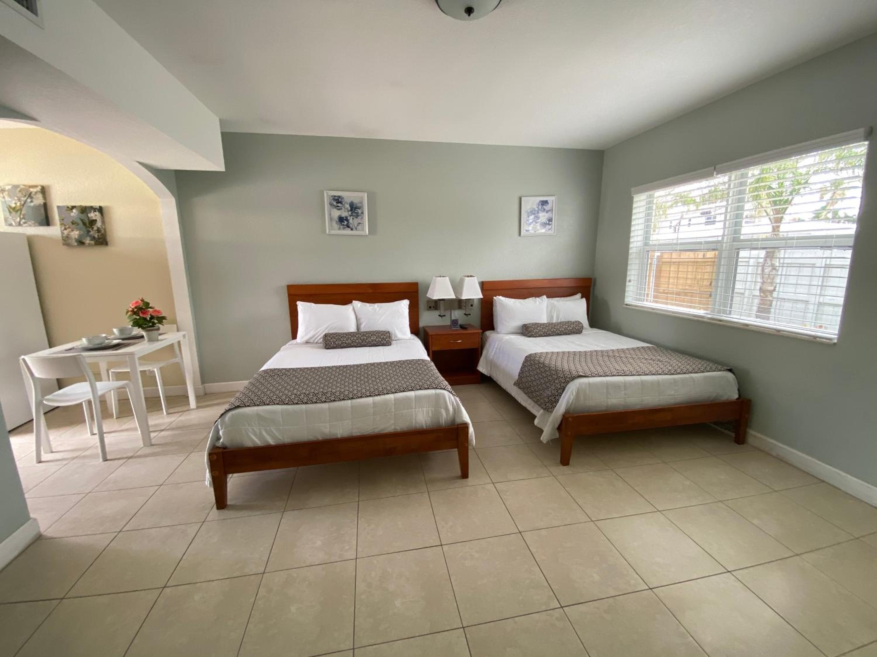 Coral Key Inn — 20