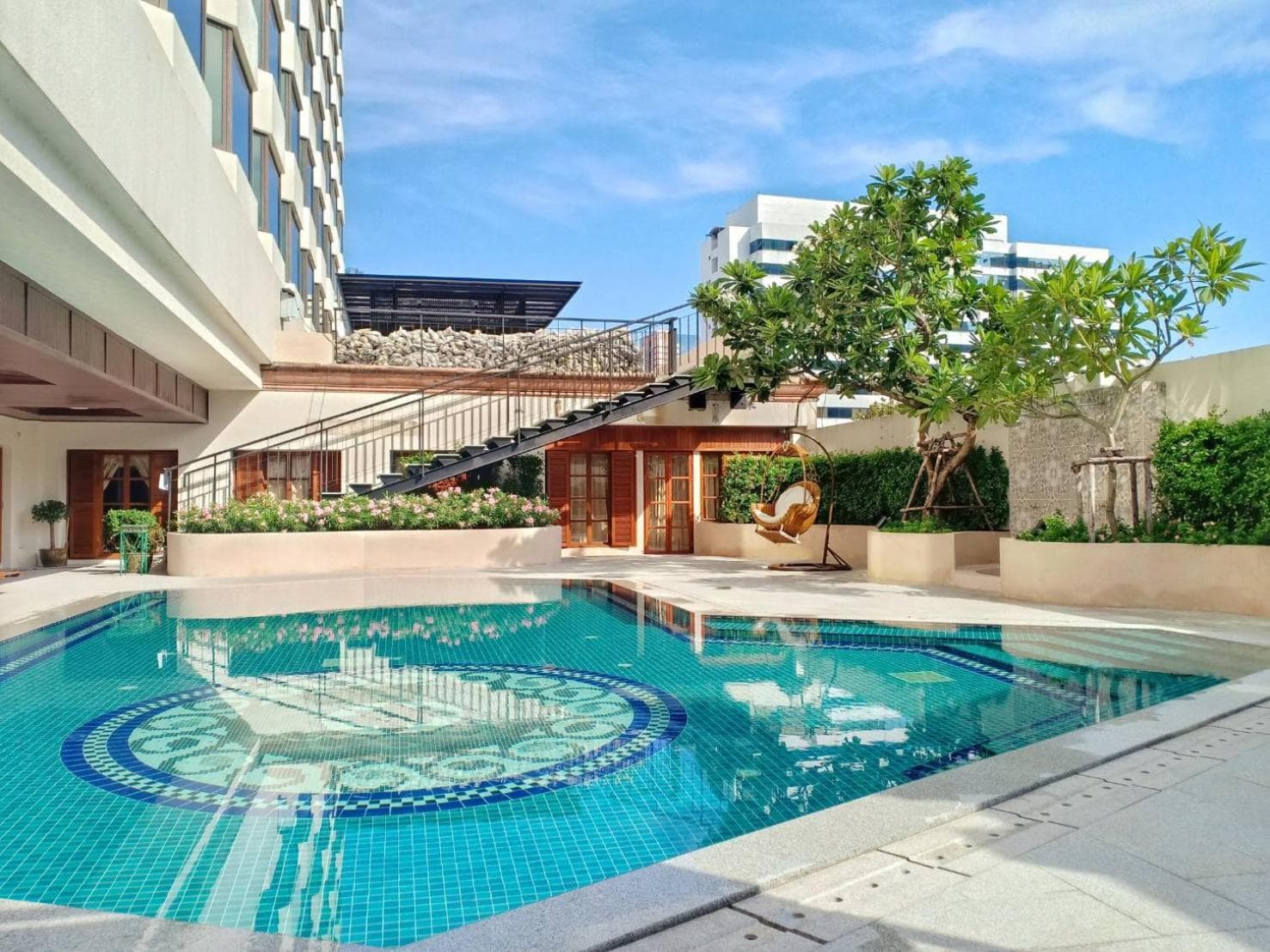Evergreen Laurel Hotel Bangkok — 5