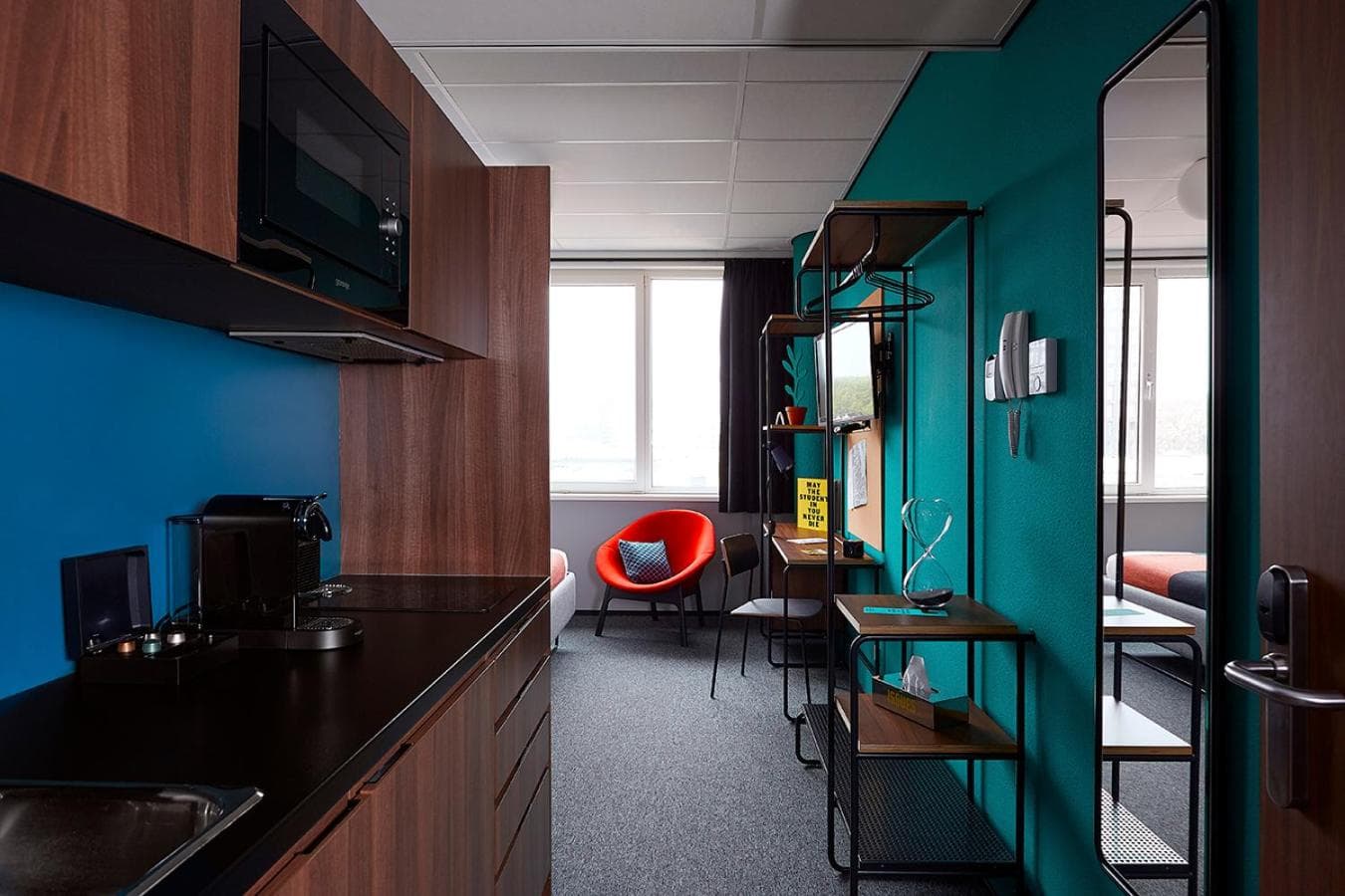 The Social Hub Amsterdam West 4 star — 4