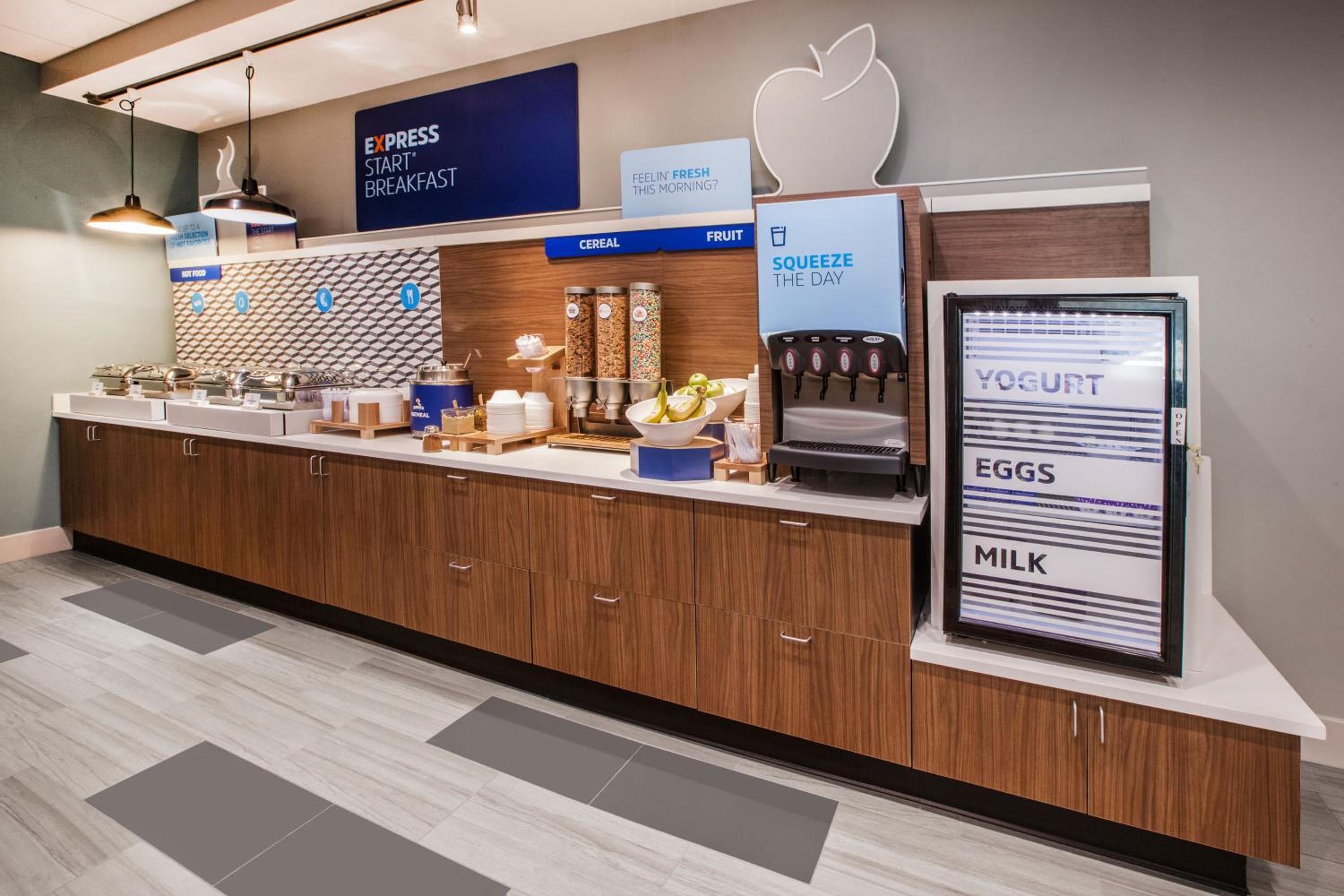 Holiday Inn Express Hotel & Suites Las Vegas NM by IHG — 20
