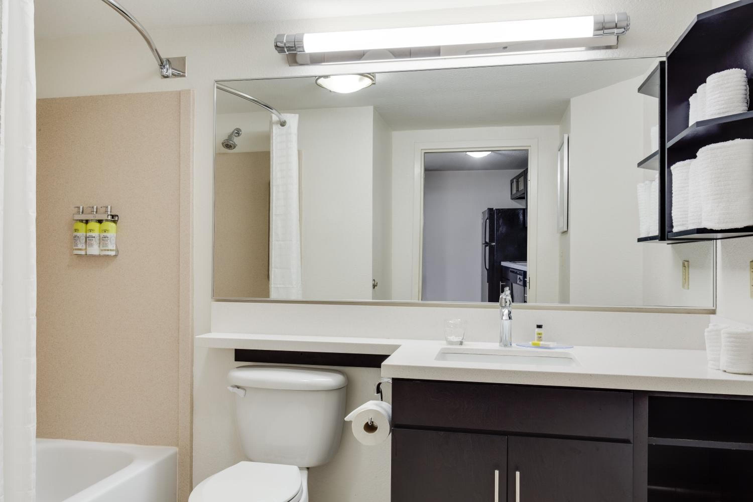 Candlewood Suites Fort Lauderdale Airport-Cruise, un hotel IHG — 20