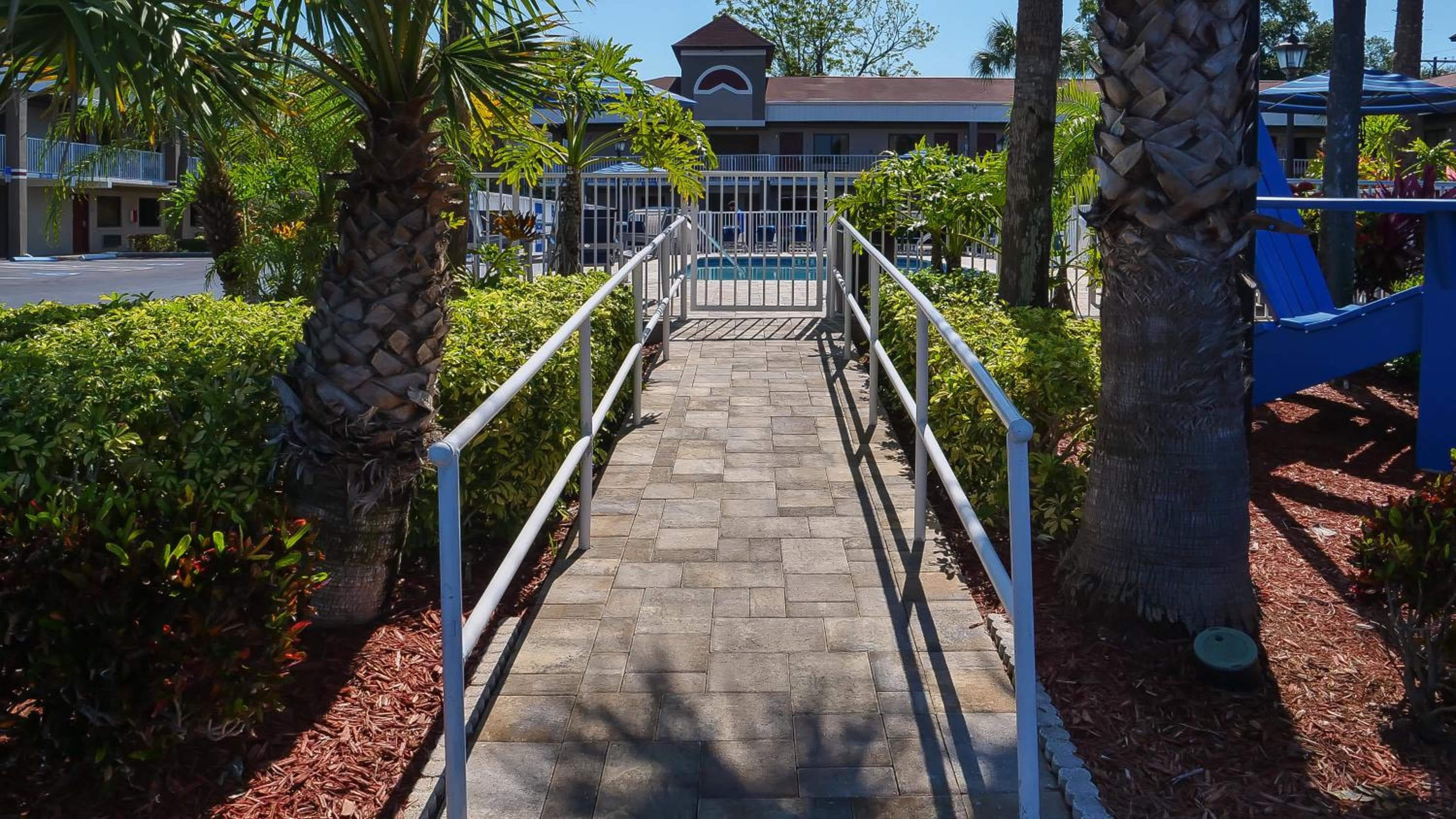 Hotel Süd Tampa & Suiten — 26