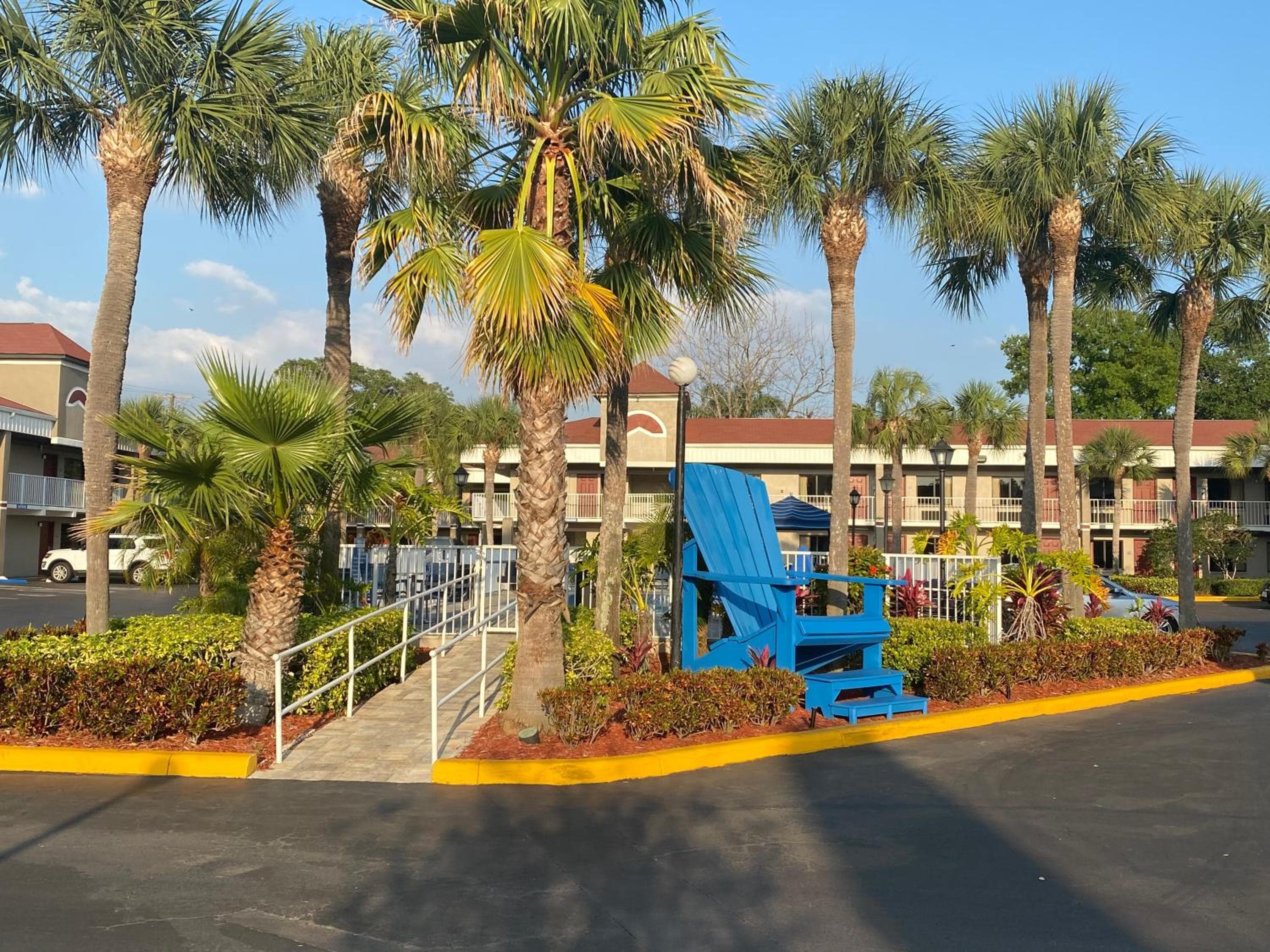 Hotel South Tampa & Suites — 28