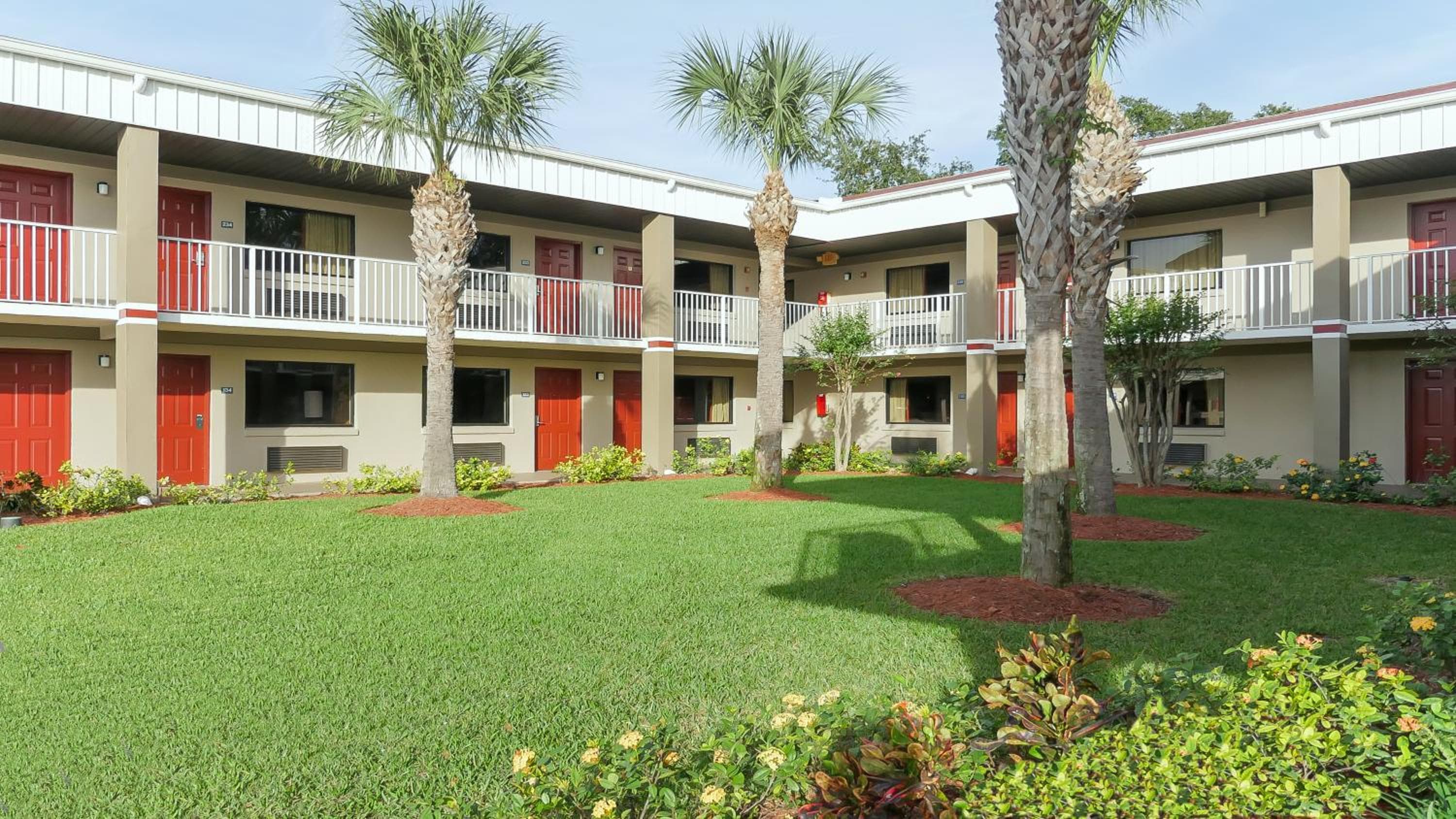 Hotel Süd Tampa & Suiten — 18