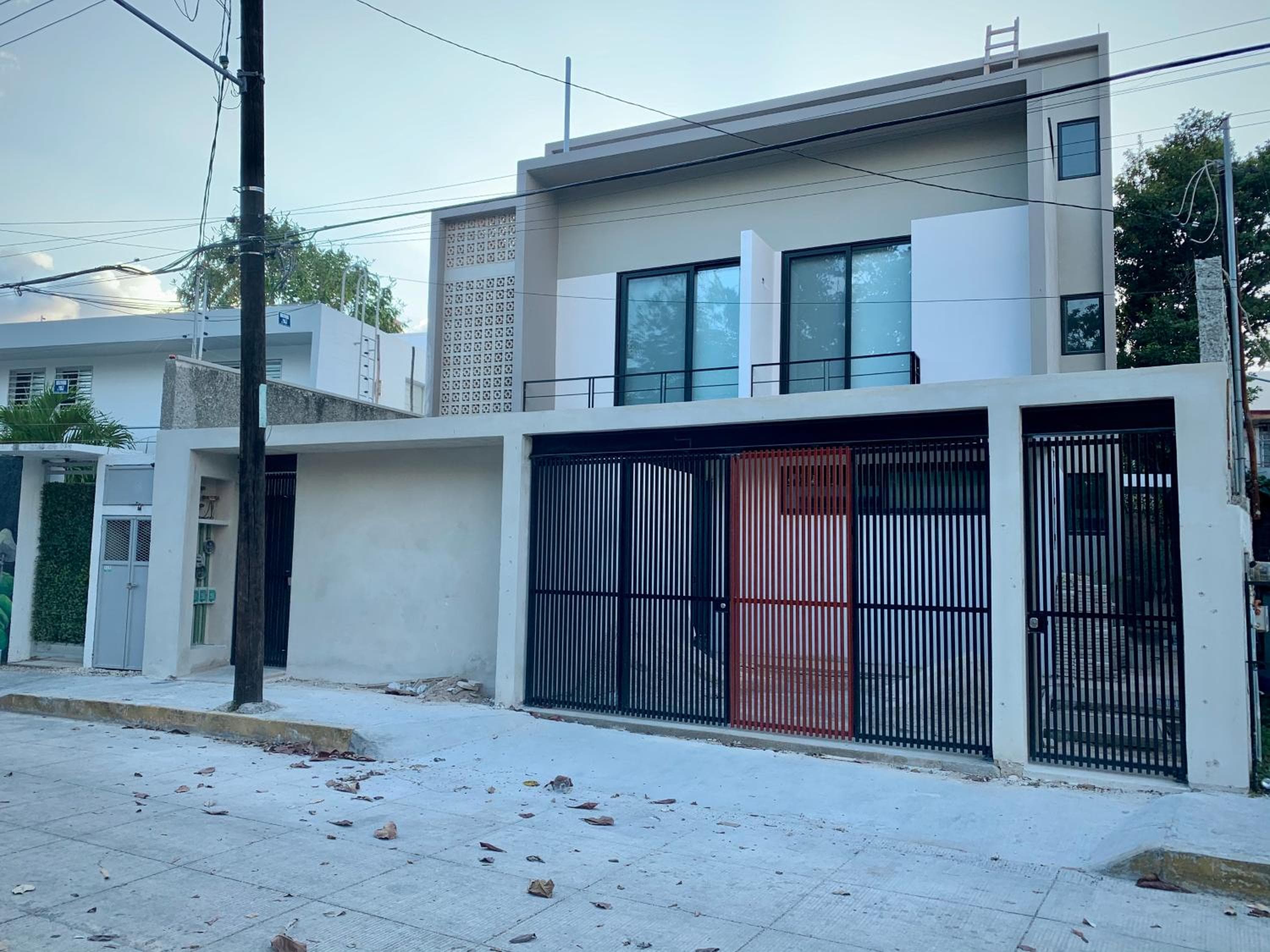 Las Palmas Studios — 1