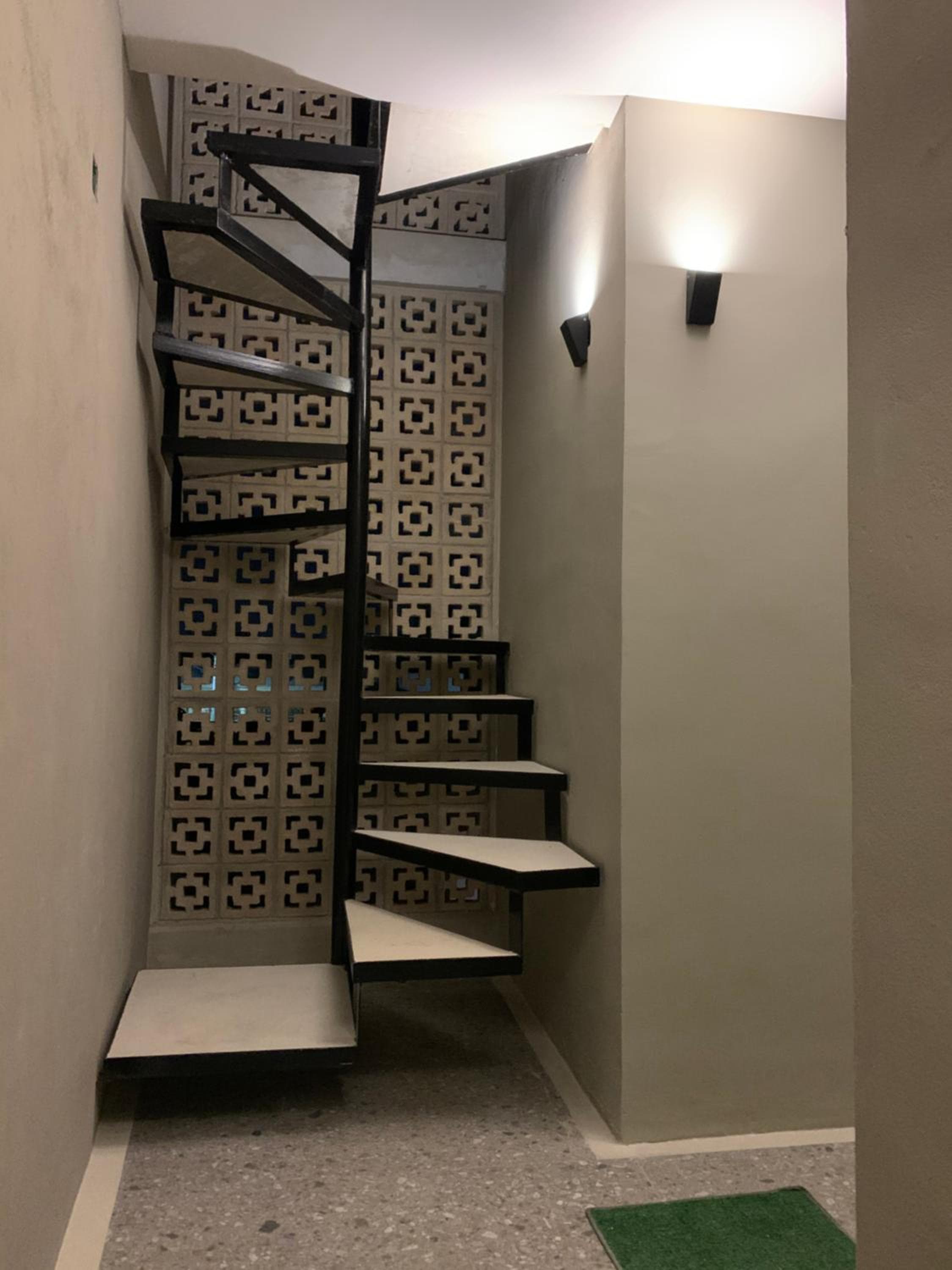 Las Palmas Studios — 9