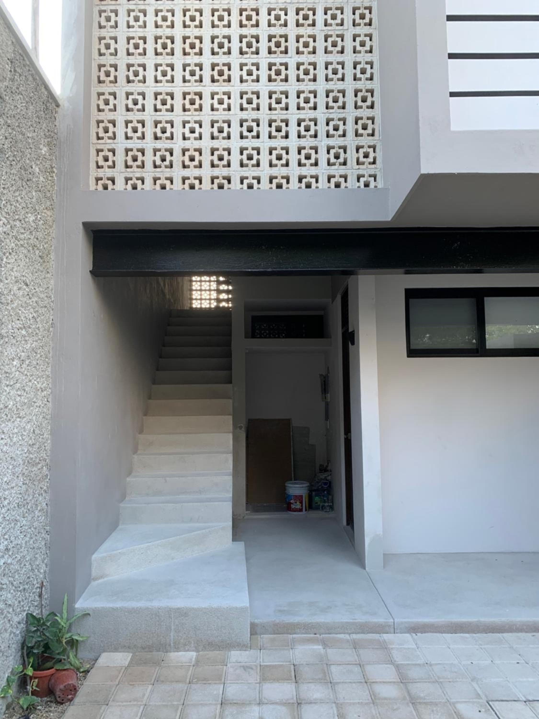 Las Palmas Studios — 11