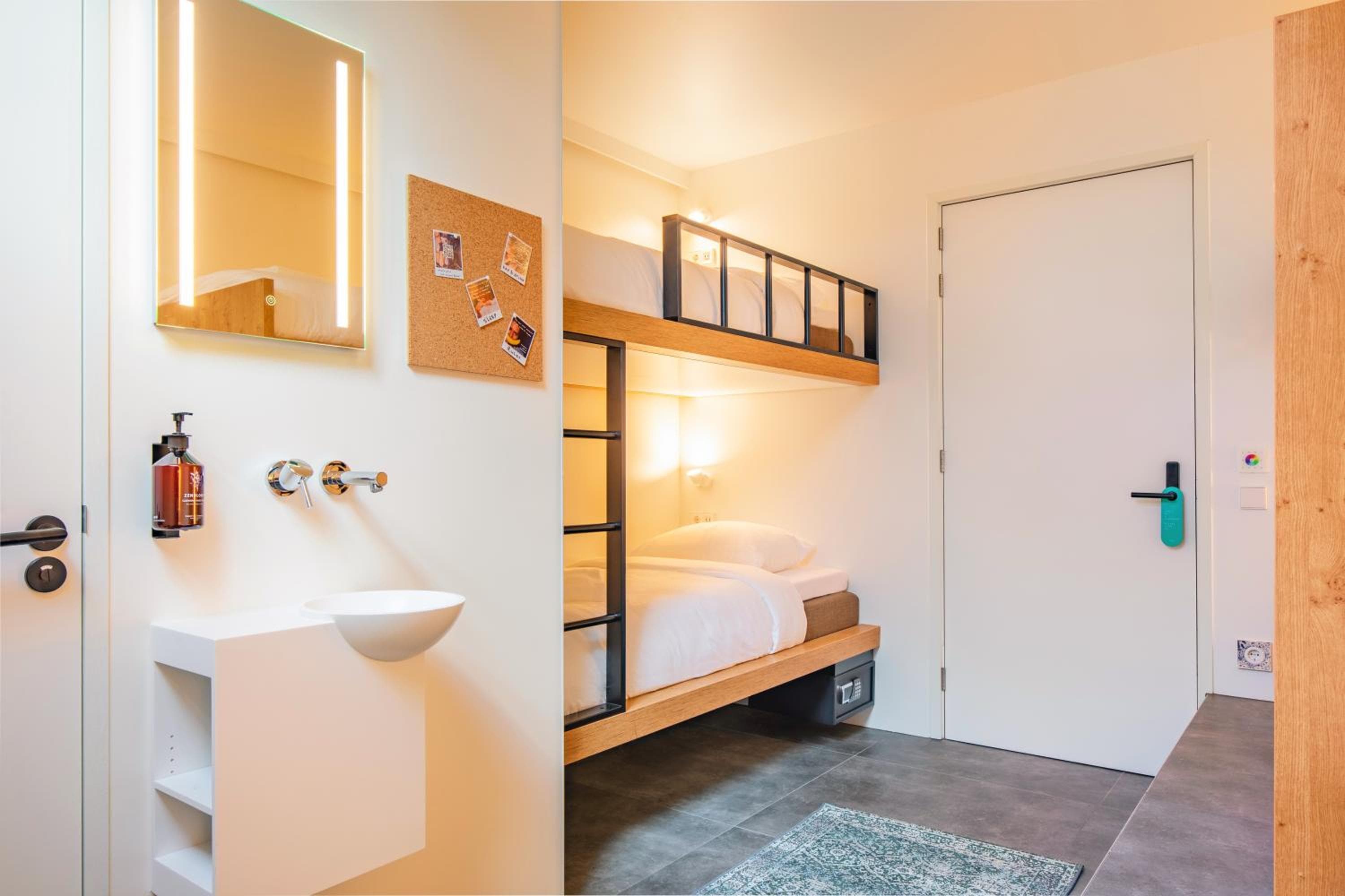 Bunk Hotel Amsterdam — 24
