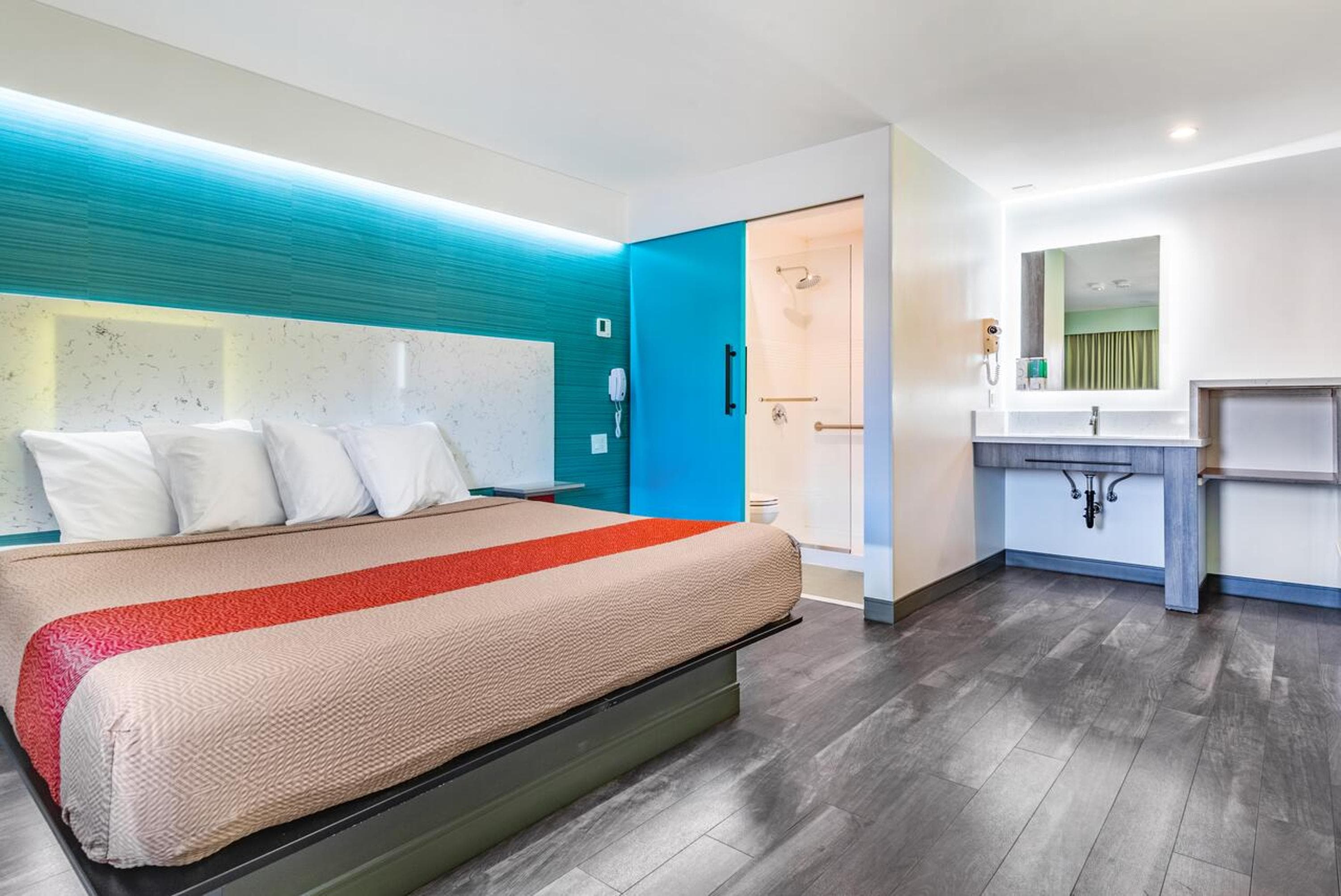 Solo Motel Broadway — 5
