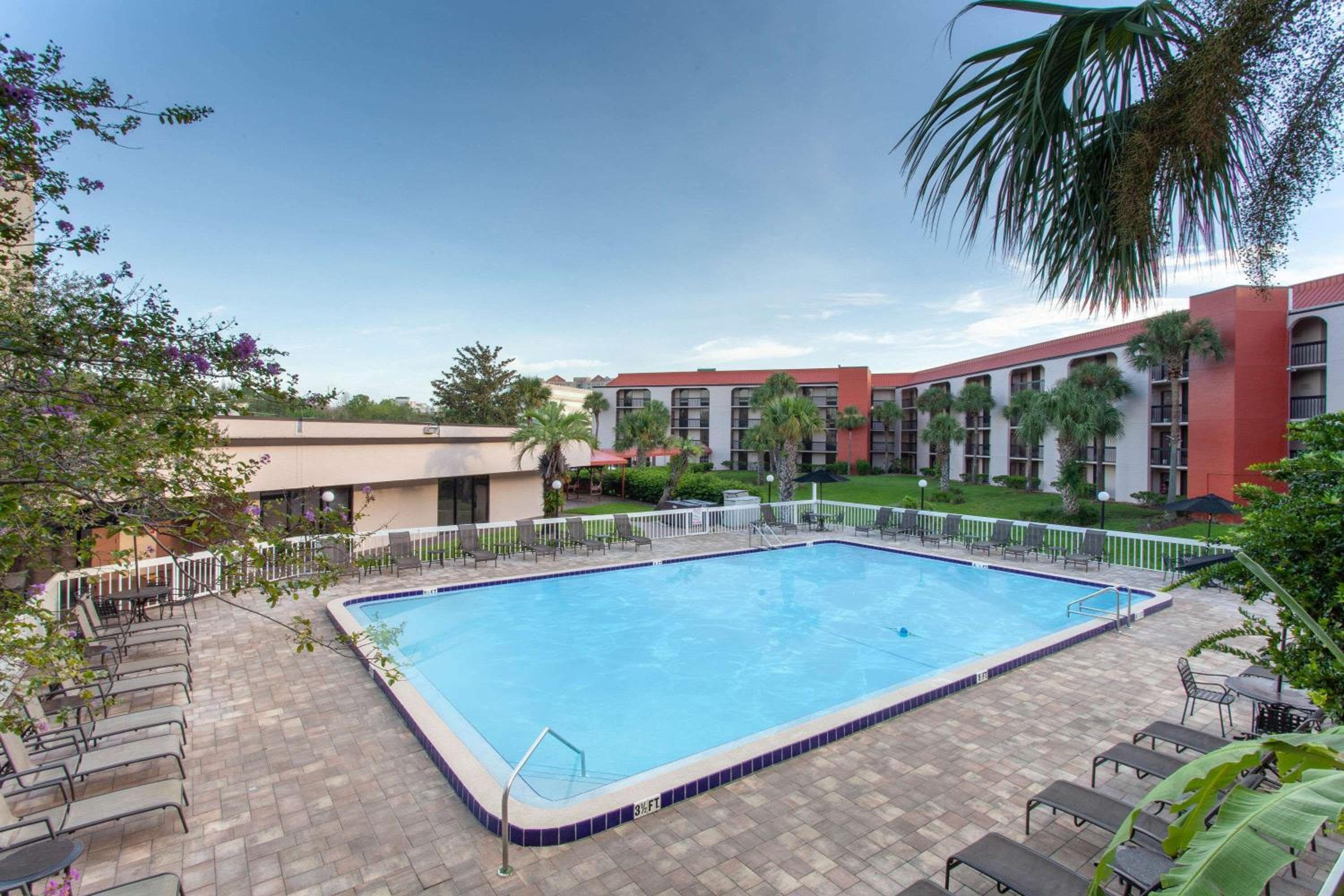 Grand Hotel Orlando all'Universal Blvd — 2