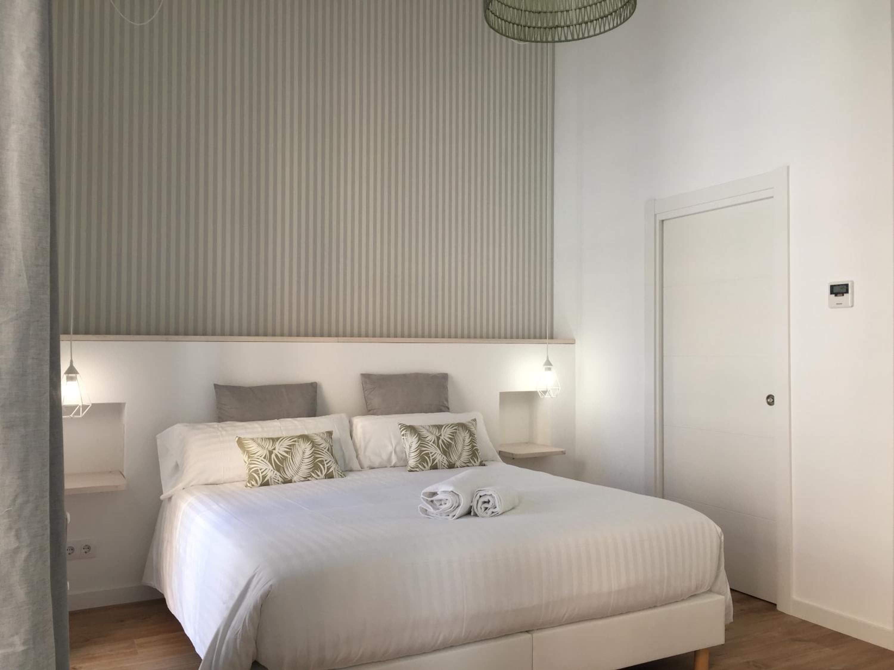 Cream homes Santa Catalina ETV — 2