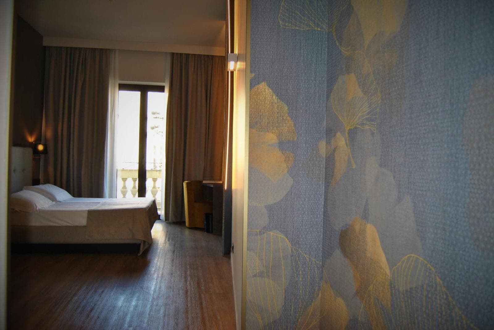 Mokinba Hotel King — 19