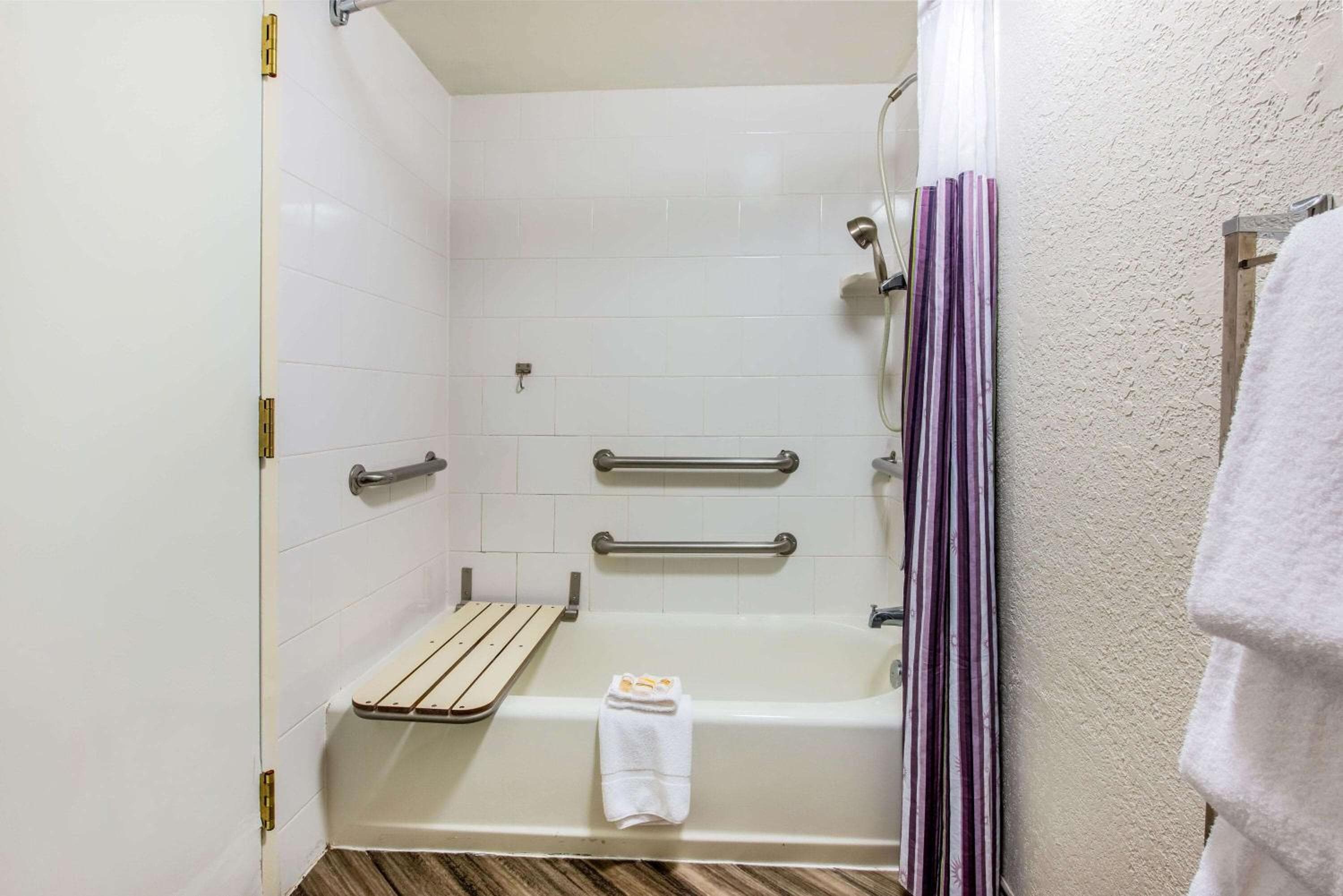 La Quinta by Wyndham Fort Lauderdale Tamarac — 20