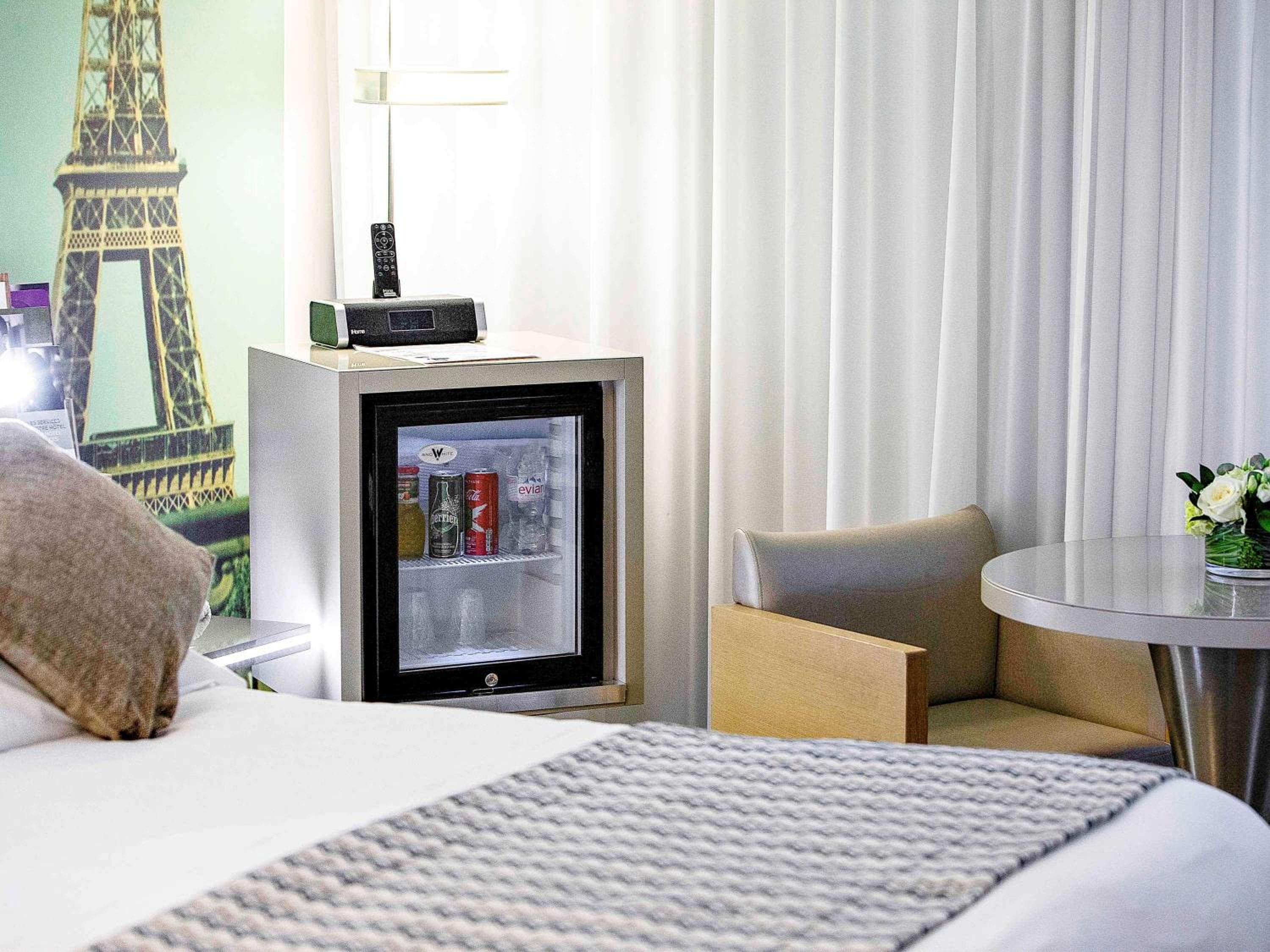 Mercure Paris Vaugirard Porte De Versailles — 8