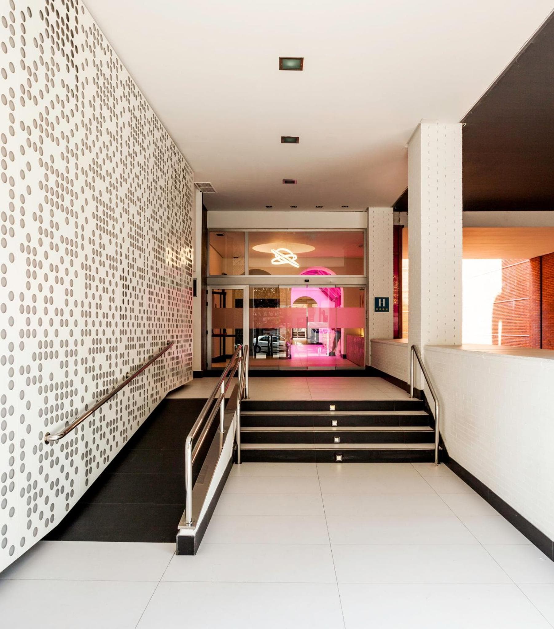 Ilunion Suites Madrid — 6