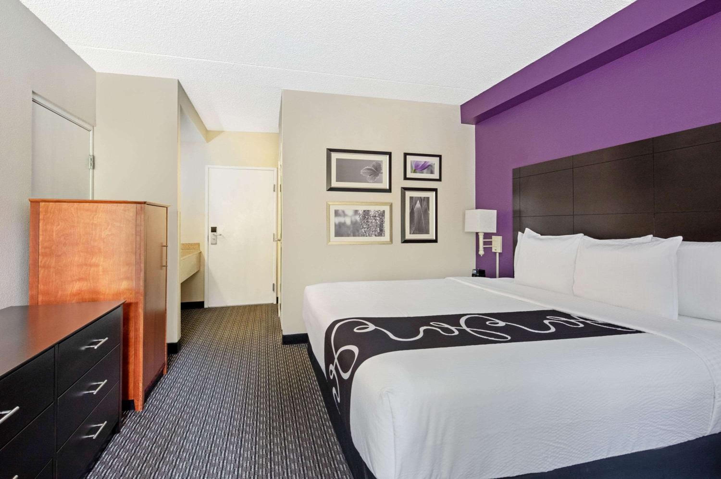 La Quinta by Wyndham Miami Airport East — 5