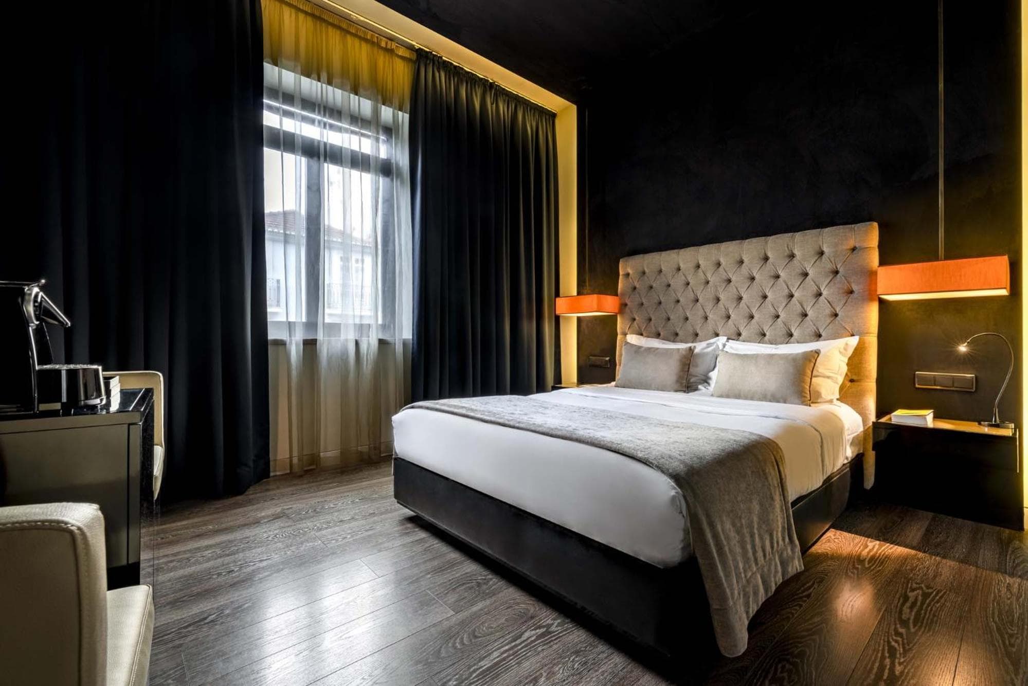 9Hotel Mercy — 3