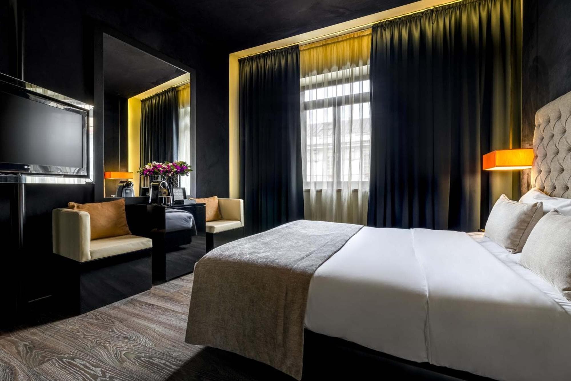 9Hotel Mercy — 4