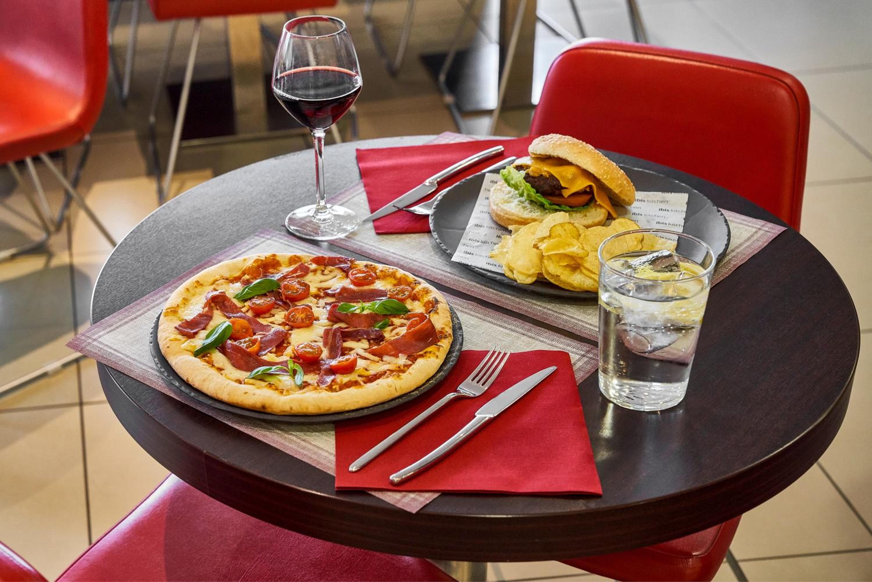 Ibis Barcelona Meridiana — 29