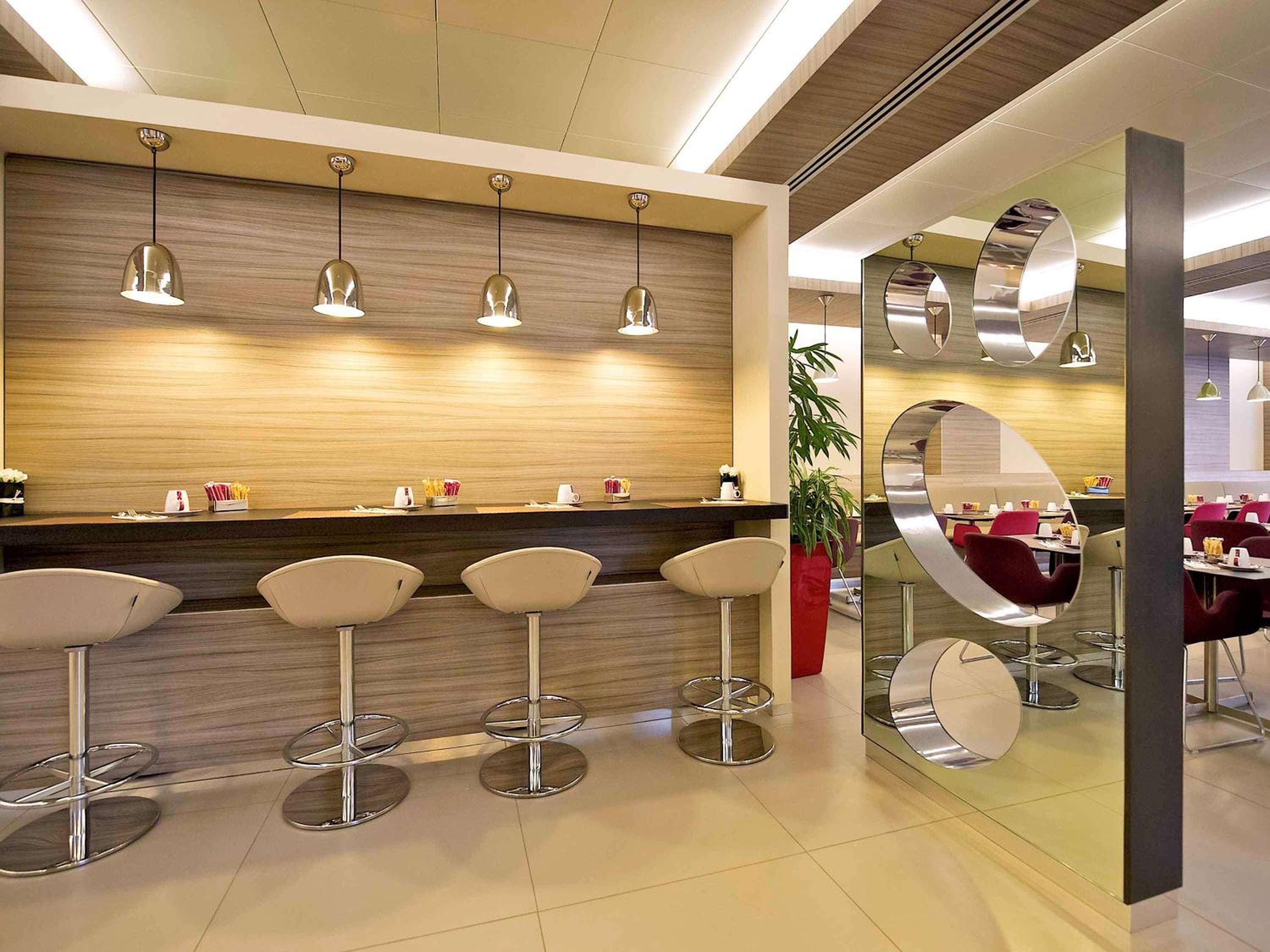 Mercure Roma Centro Colosseo — 15