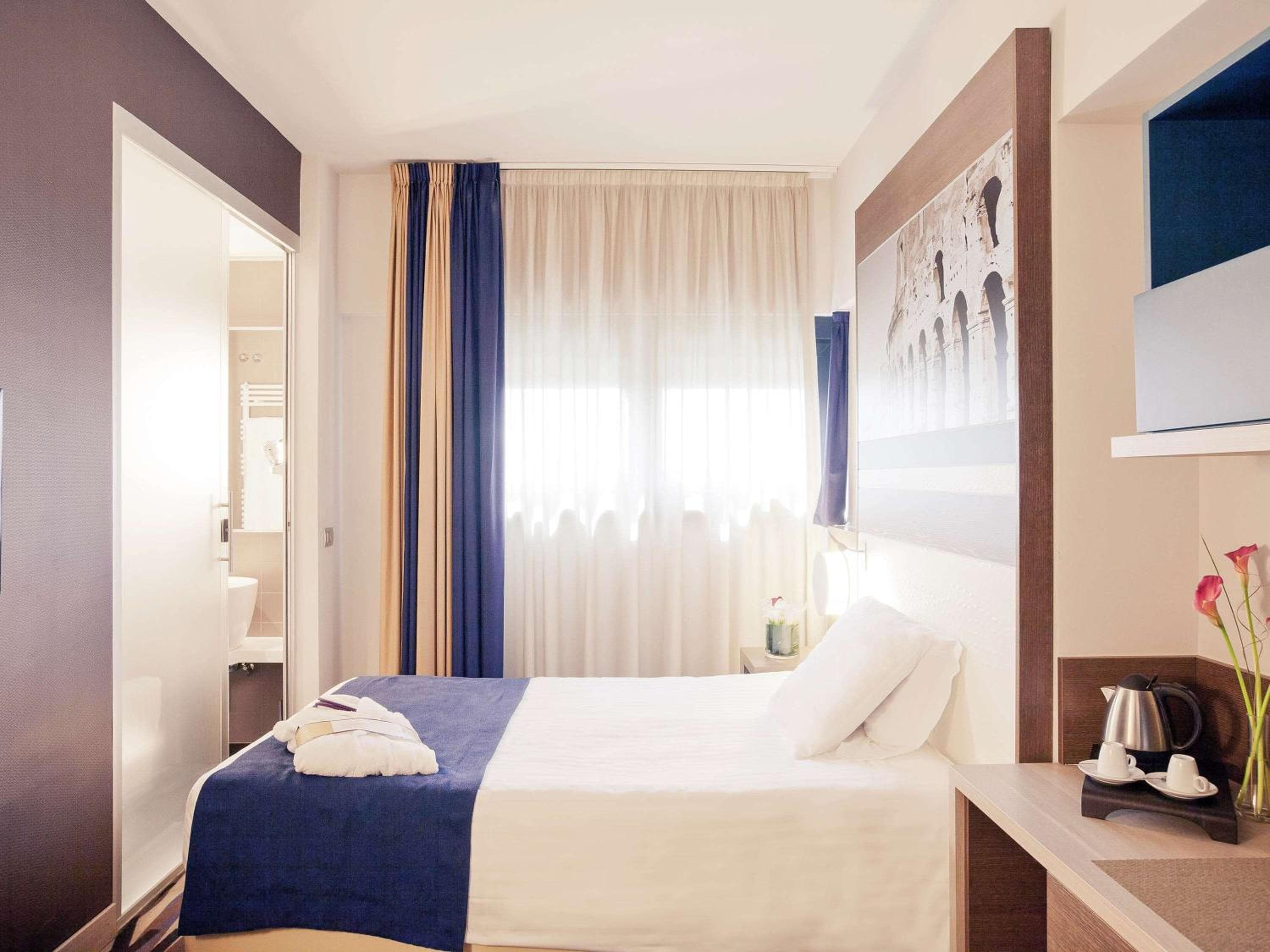 Mercure Roma Centro Colosseo — 6