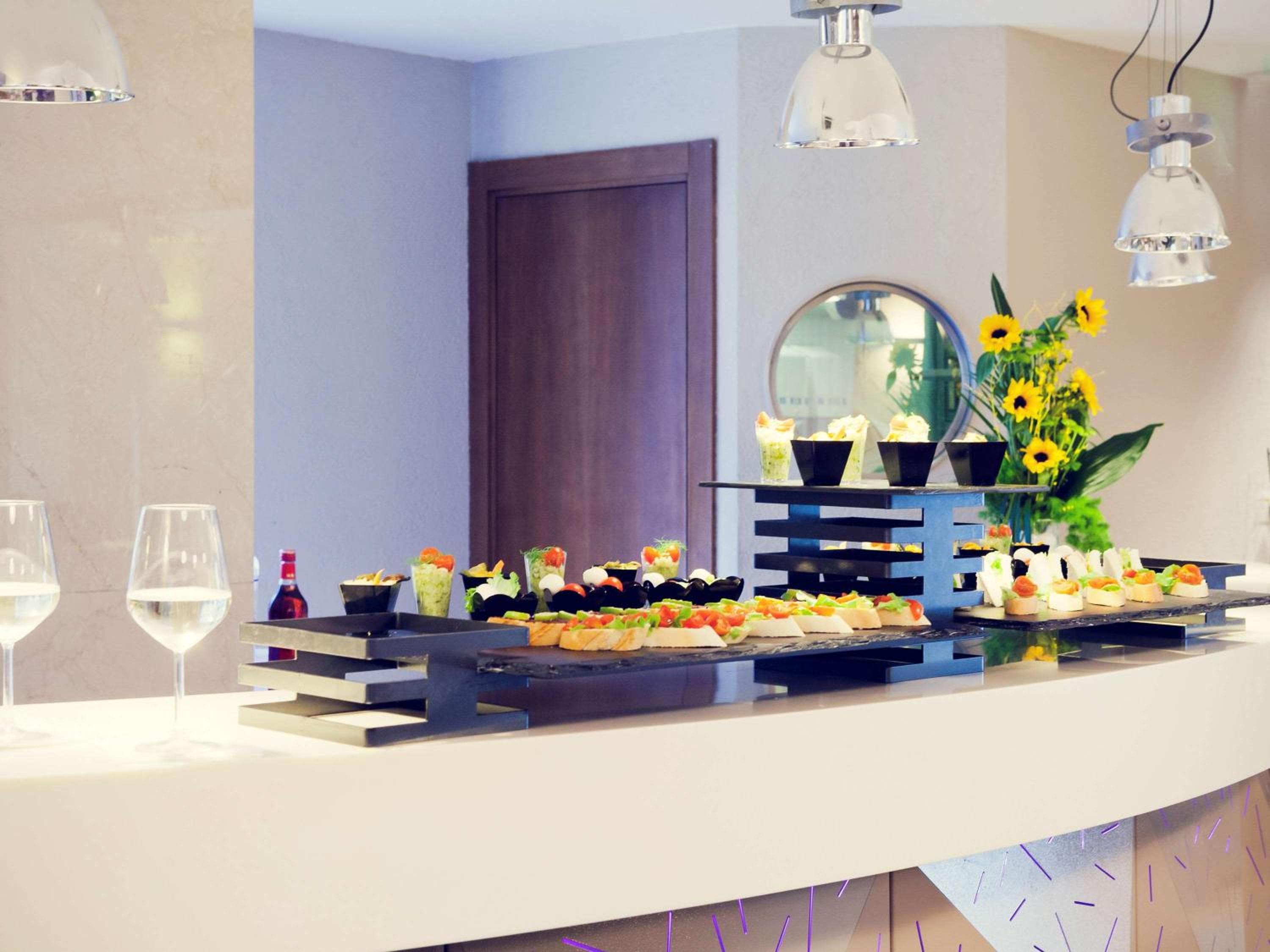 Mercure Roma Centro Colosseo — 19