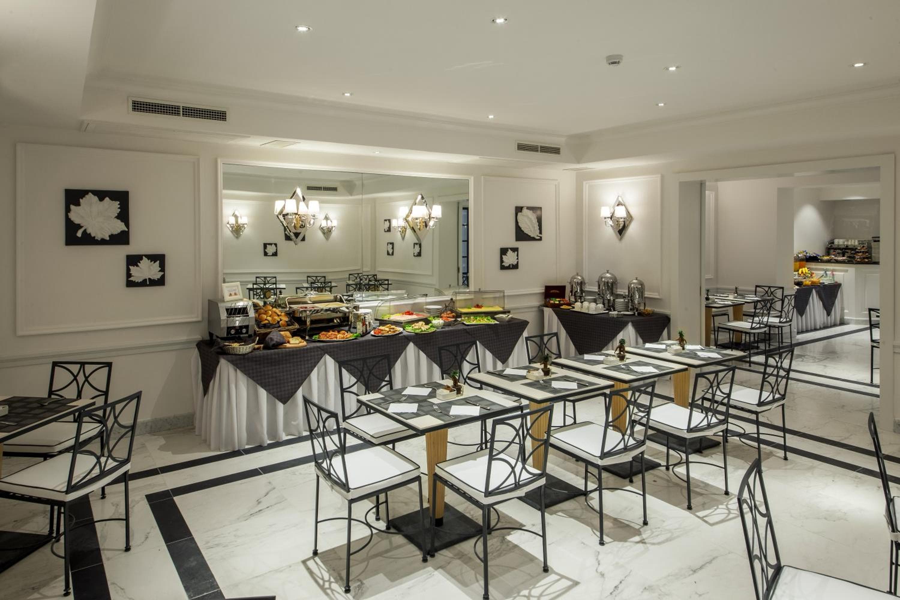 Hotel Della Conciliazione — 4