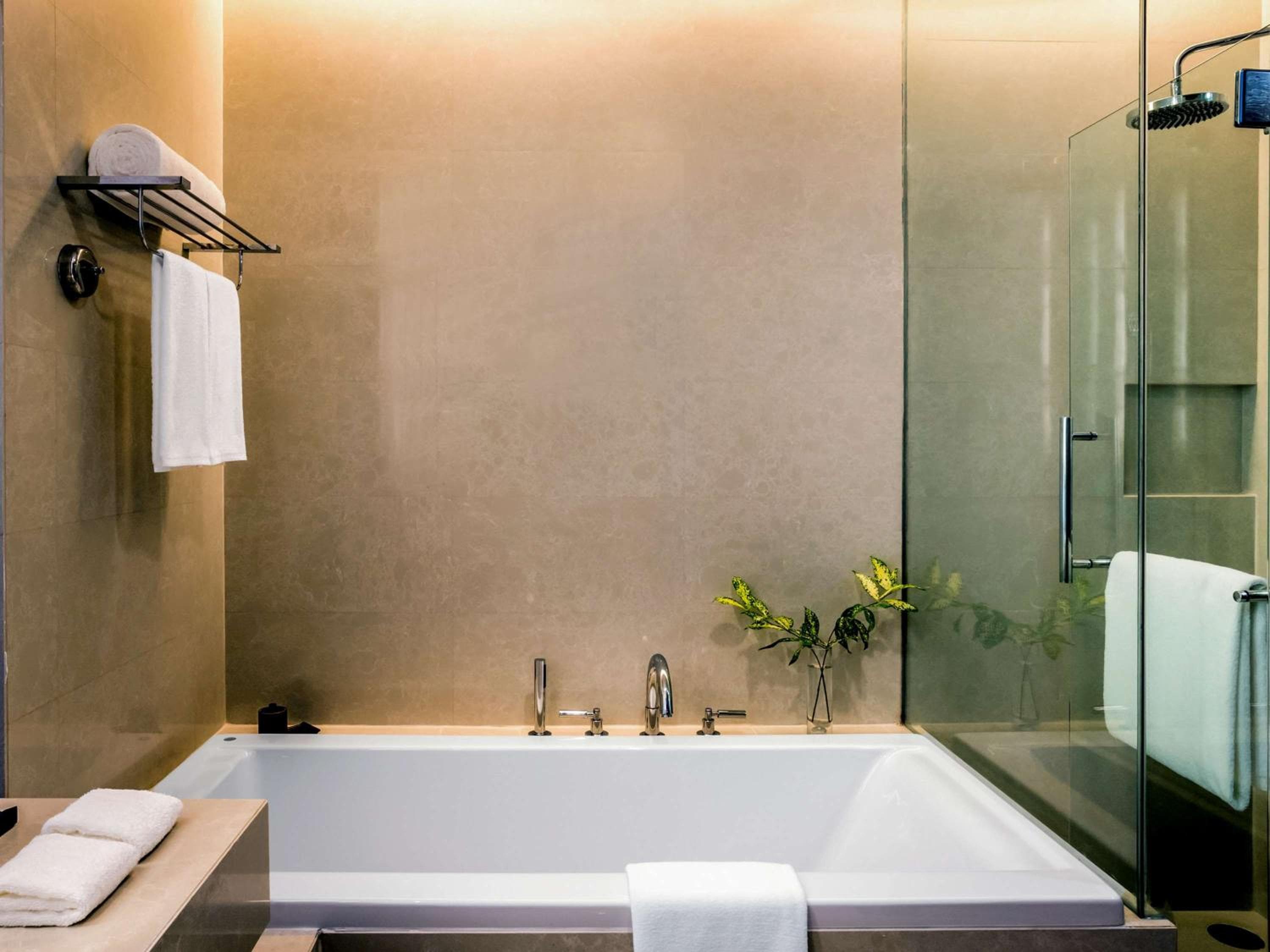 Pullman Bangkok King Power — 10