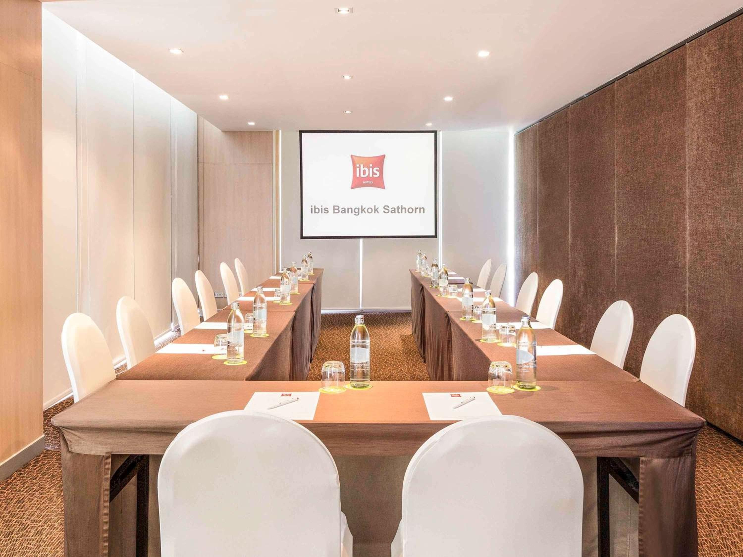ibis Bangkok Sathorn — 18