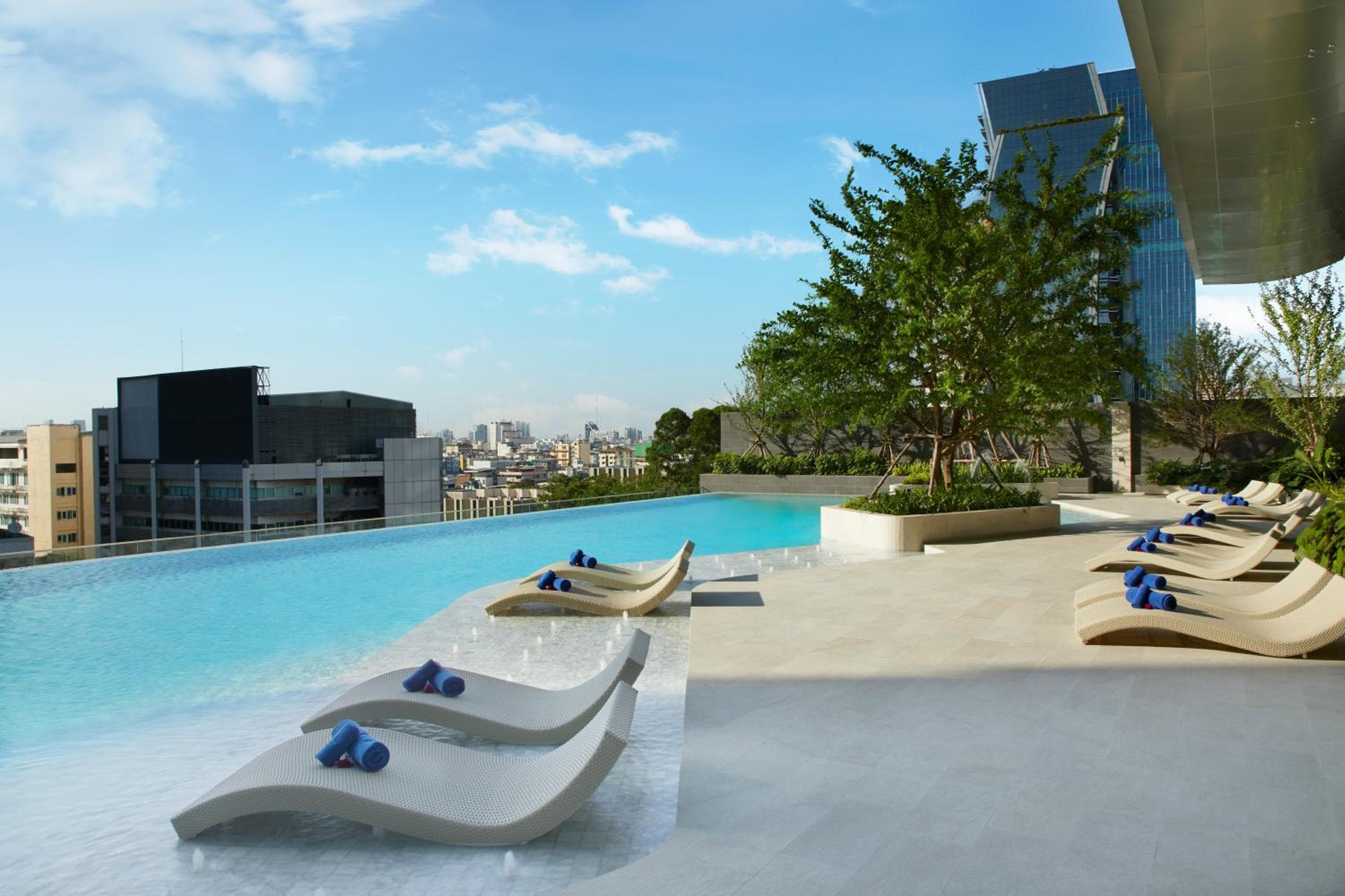 Somerset Rama 9 Bangkok — 2