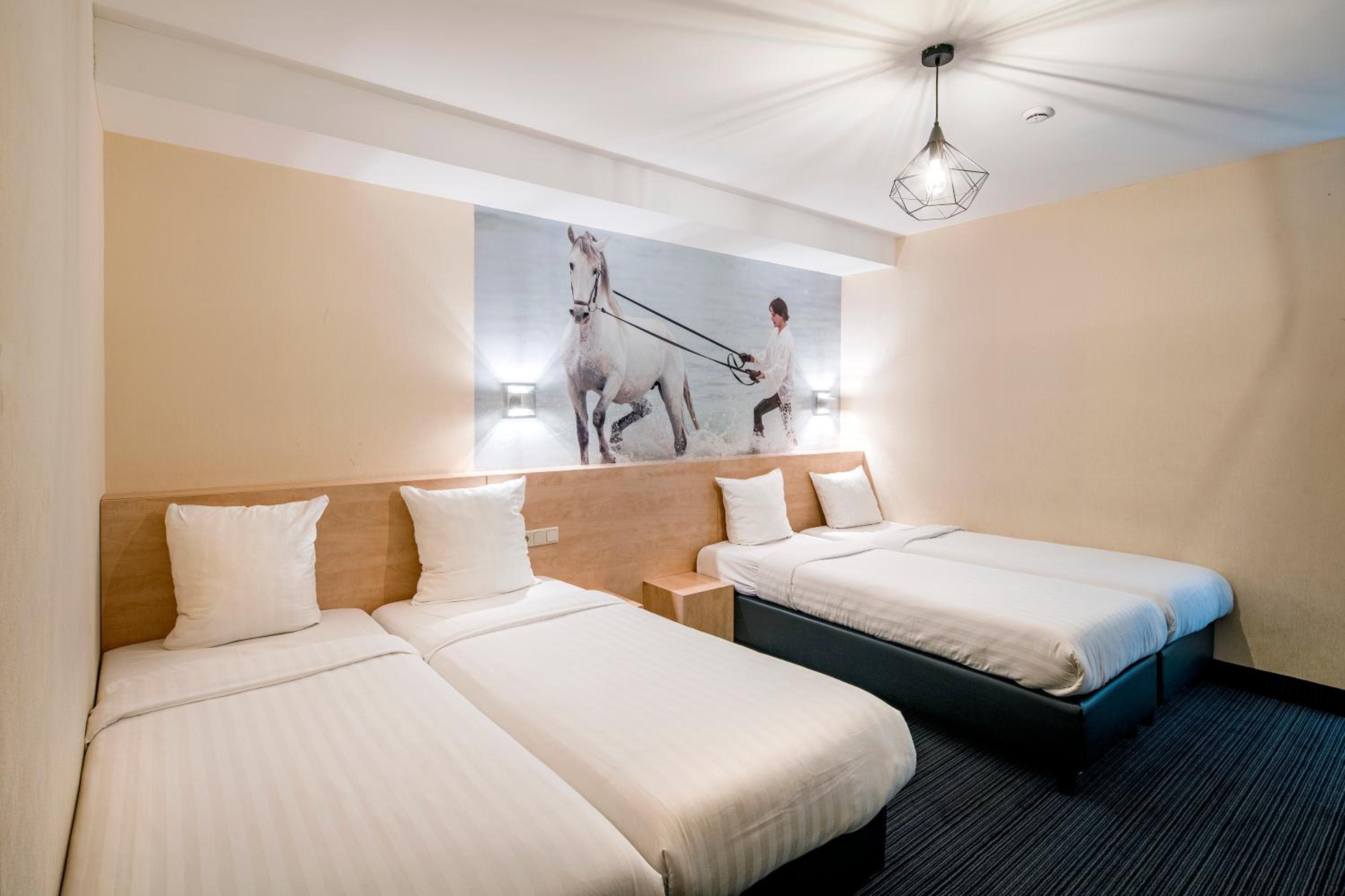 Hotel Iron Horse Amsterdam — 3