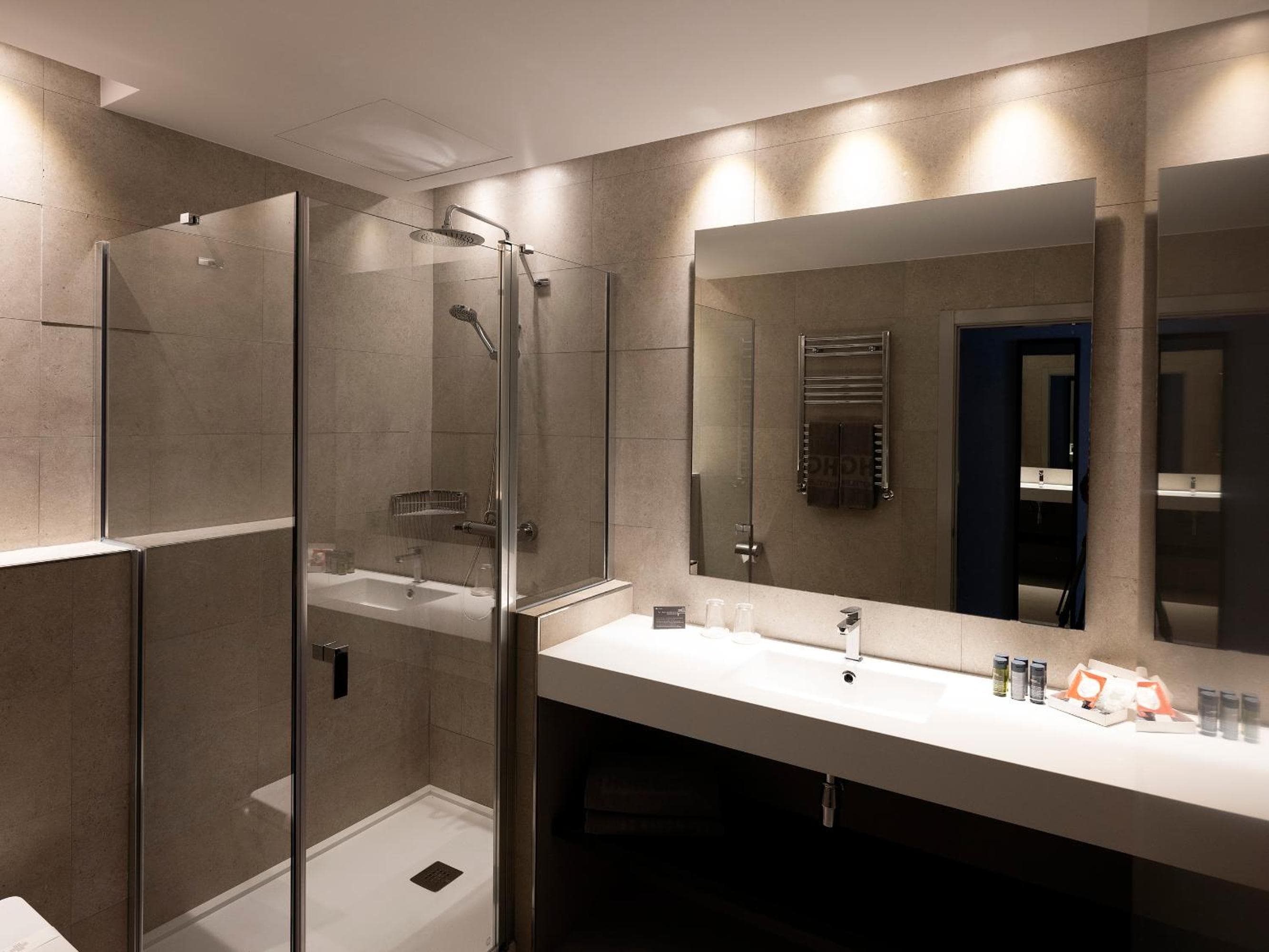HG City Suites Barcelona — 16