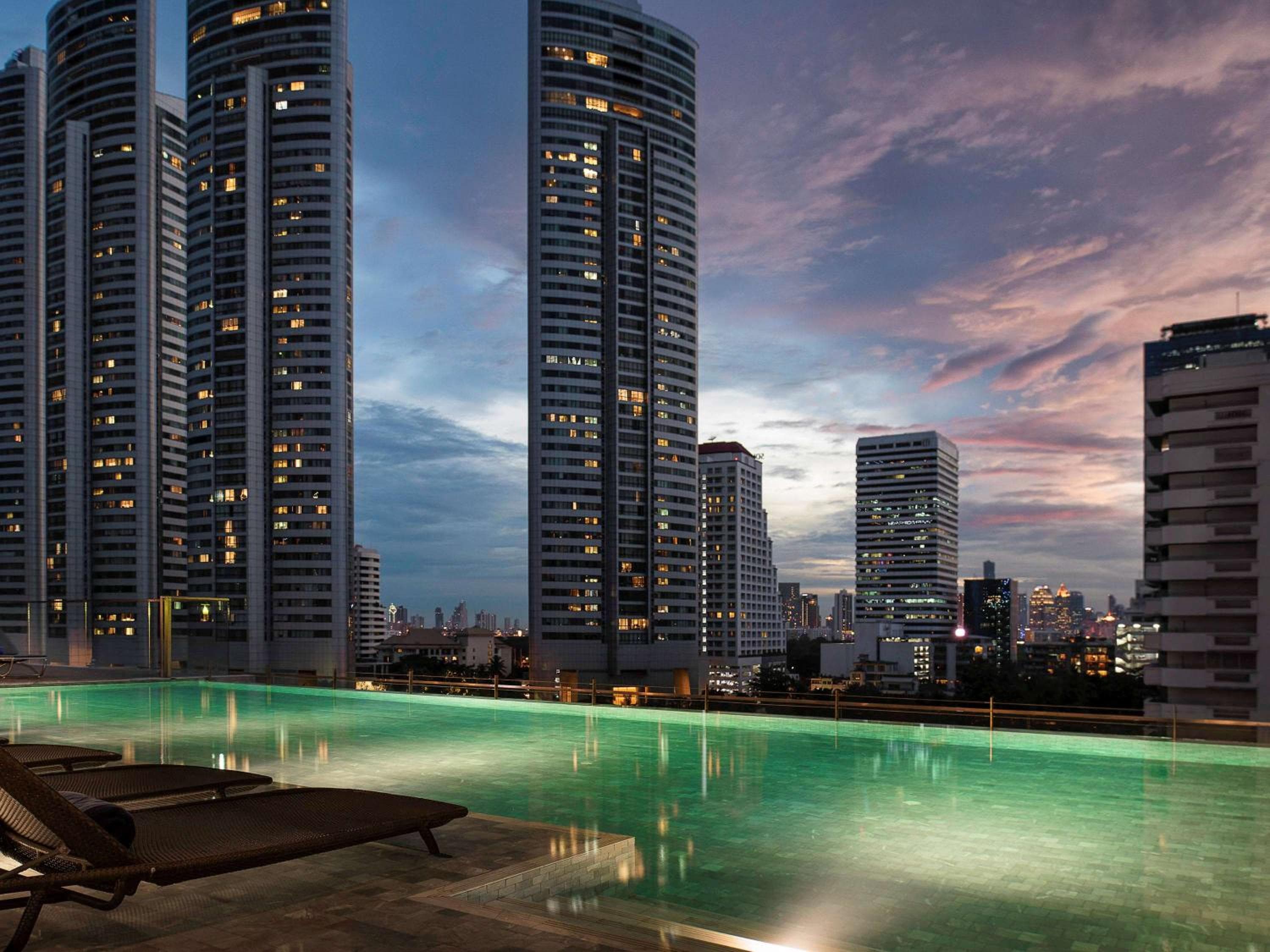 Novotel Bangkok Sukhumvit 20 — 23