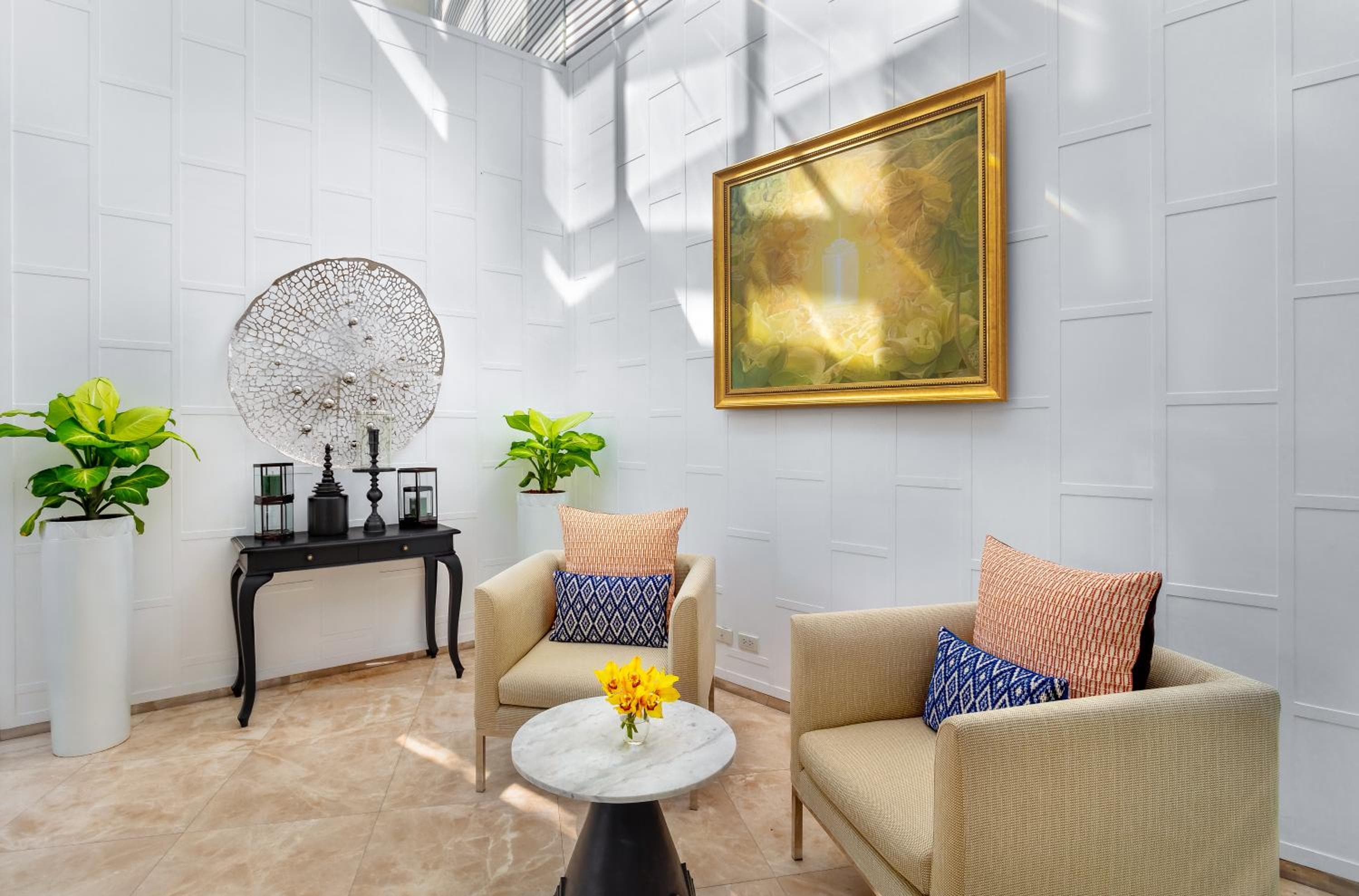 Dusit Suites Hotel Ratchadamri, Bangkok — 10