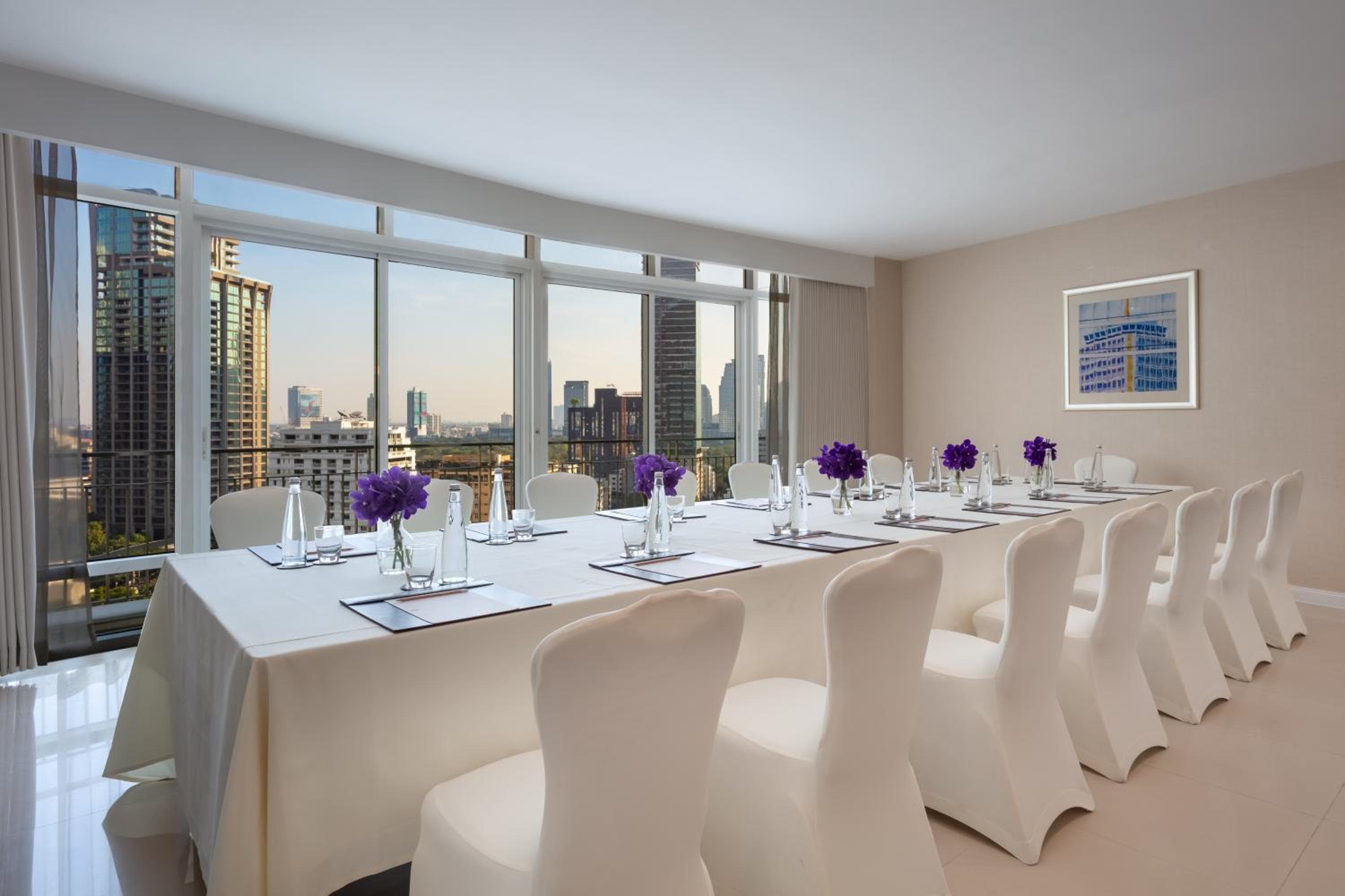 Dusit Suites Hotel Ratchadamri, Bangkok — 20