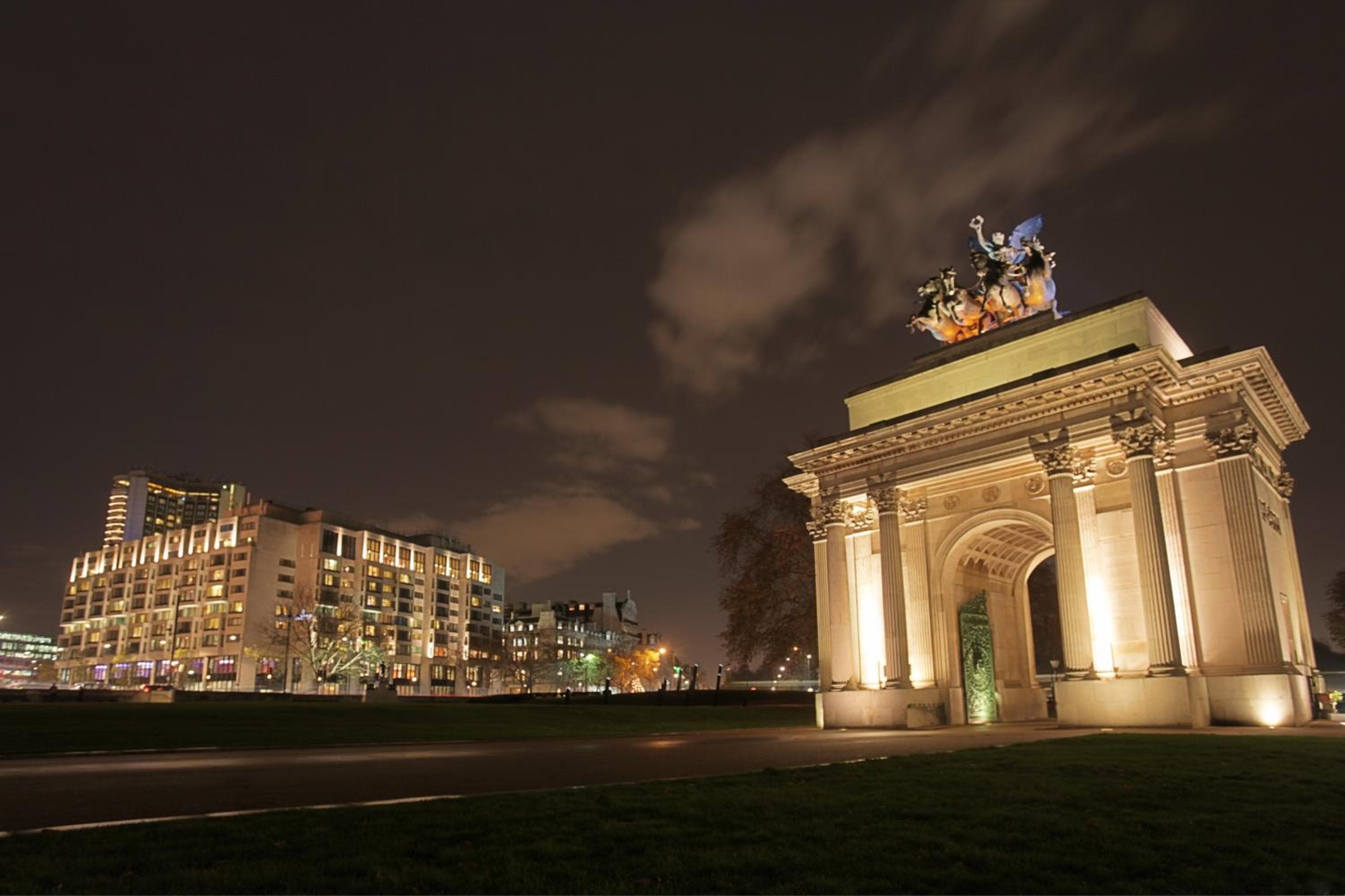 InterContinental London Park Lane by IHG — 8