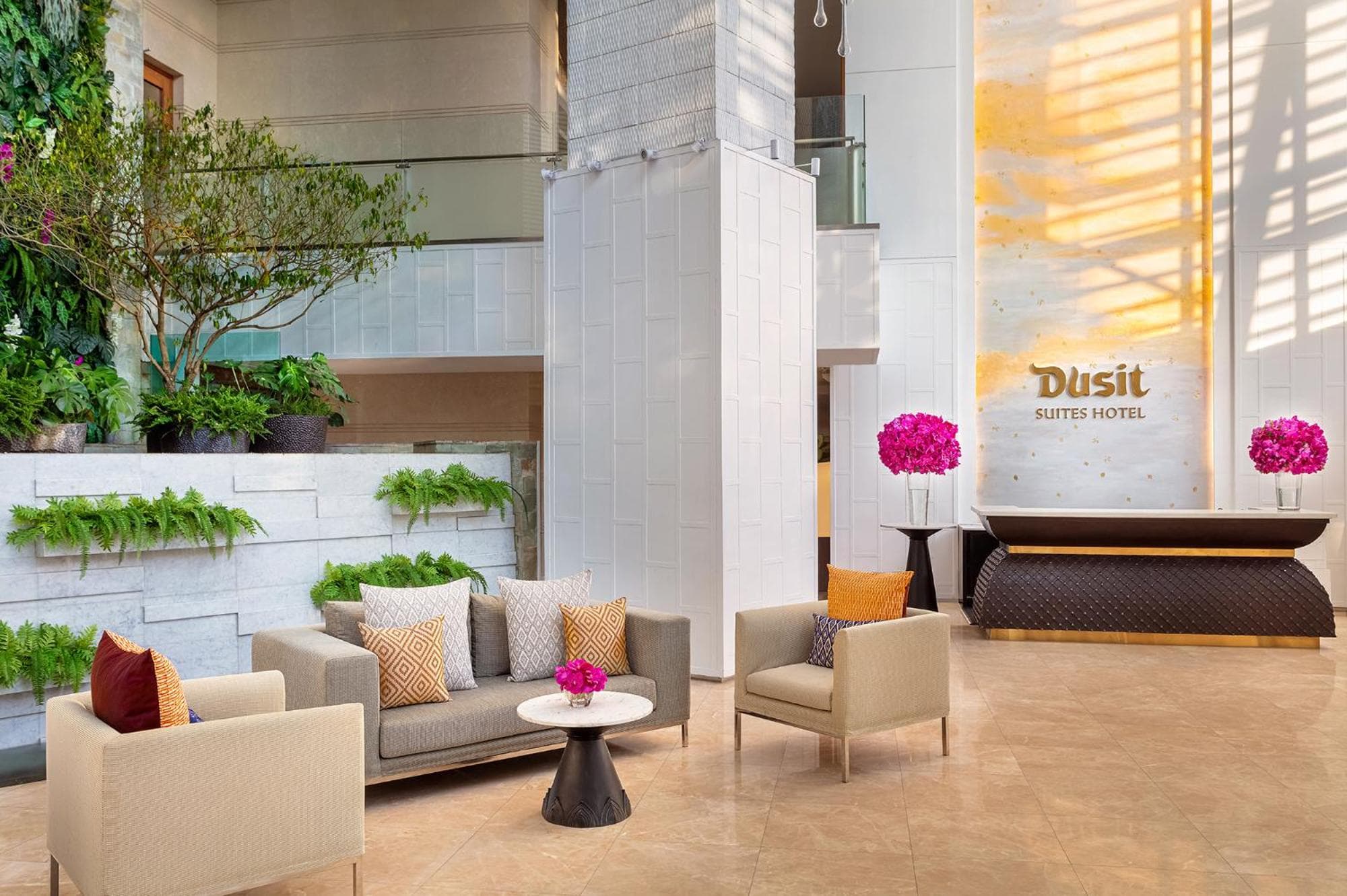 Dusit Suites Hotel Ratchadamri, Bangkok — 9