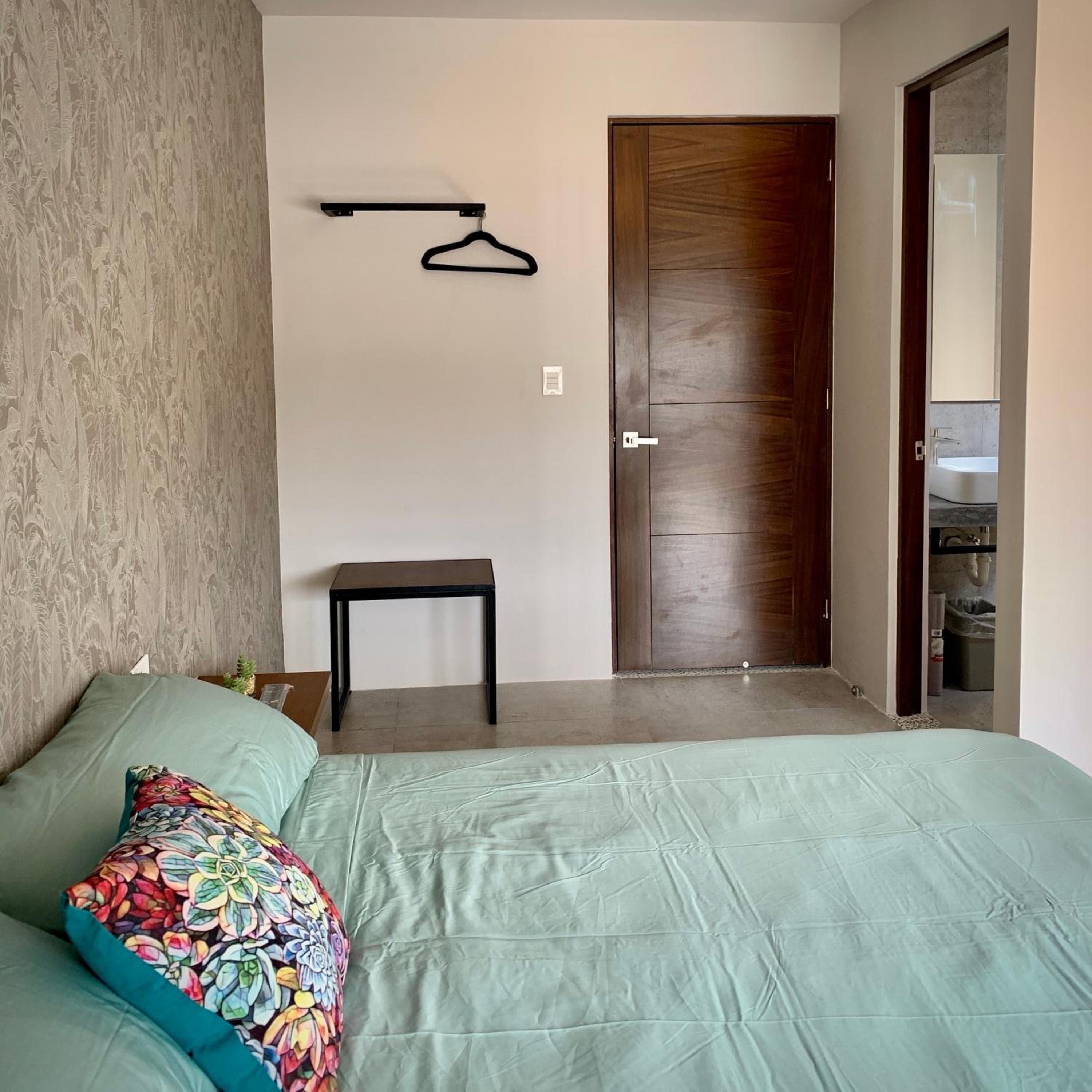 Las Palmas Studios — 22