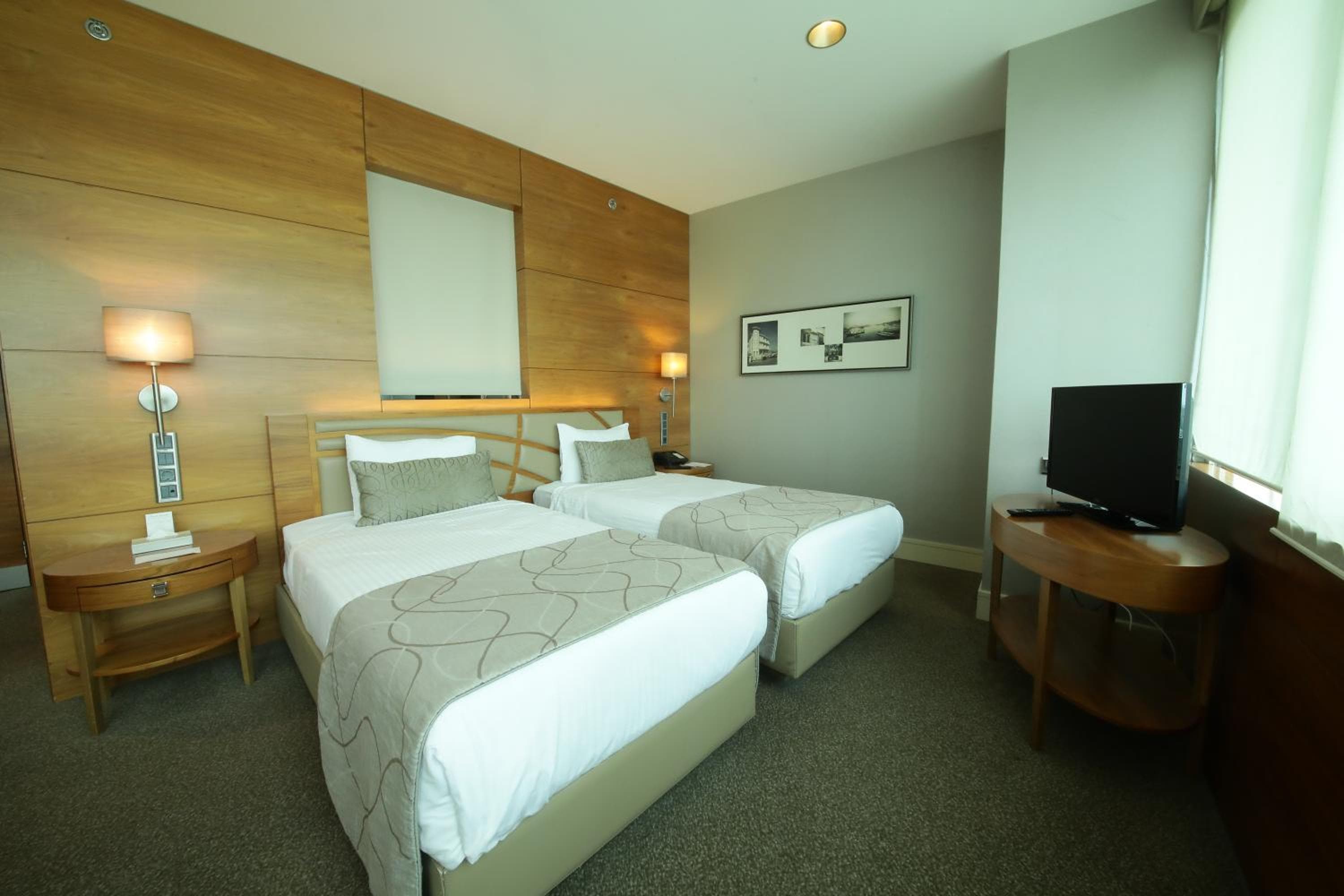 Cevahir Hotel Istanbul Asia — 3