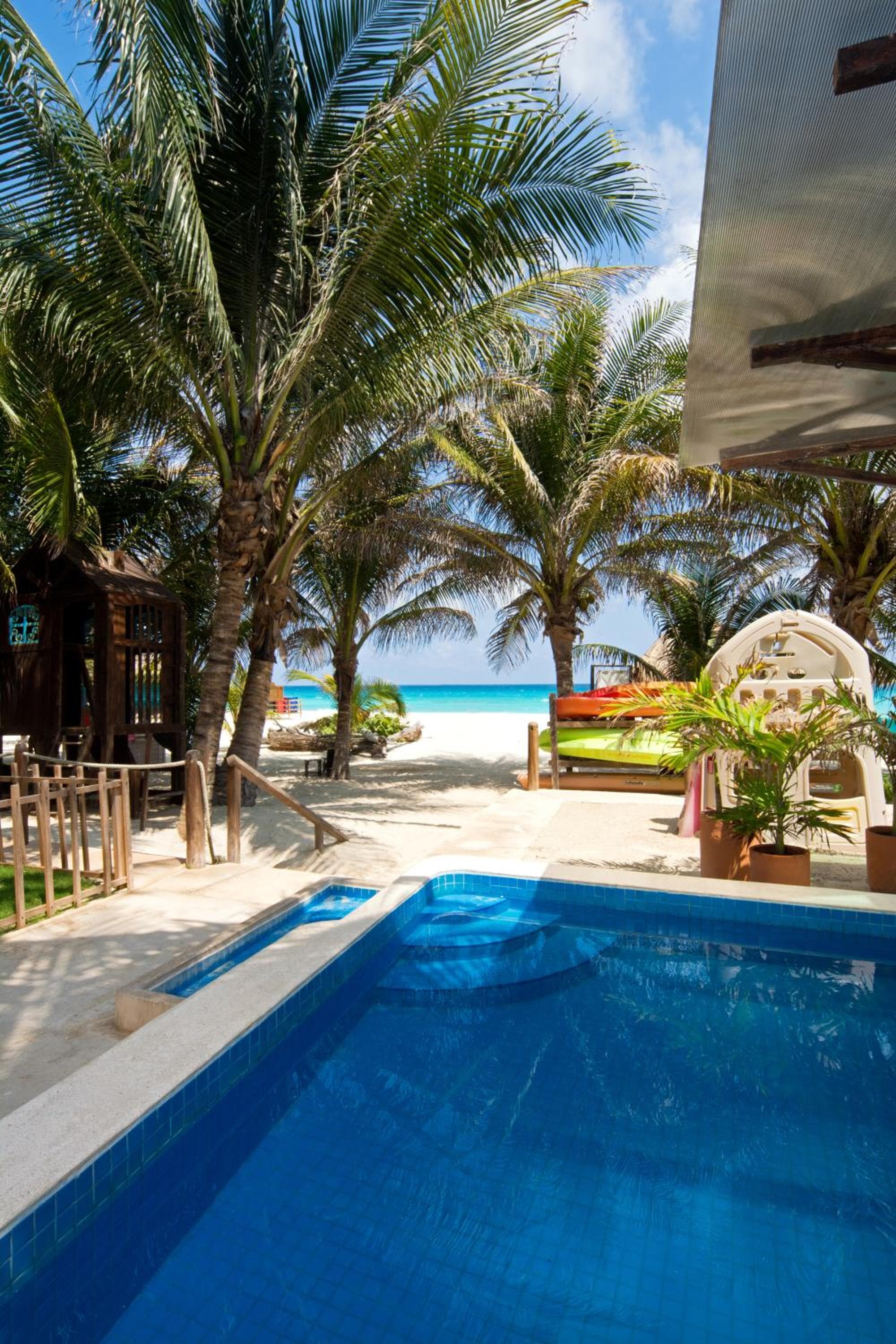 Flamingo Cancún Resort — 9