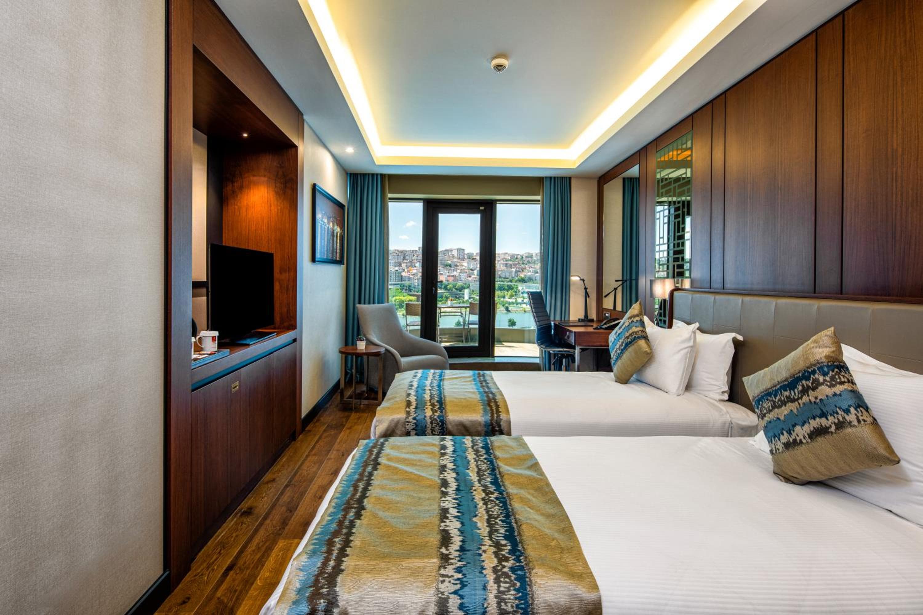 Arise Hotel Golden Horn — 14