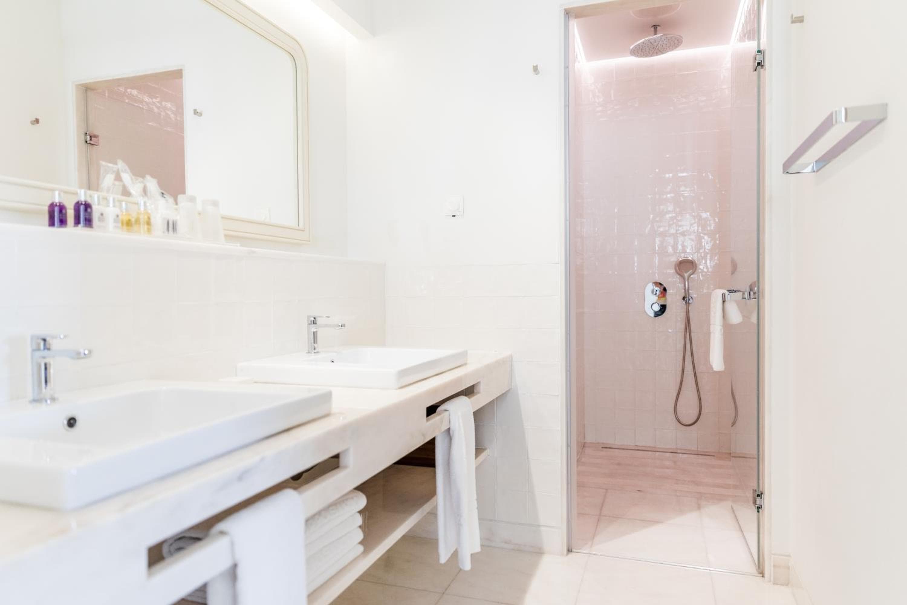 Corpo Santo Lisbon Historical Hotel hotel, Largo do Corpo Santo, no 25, 1200-129 Lisboa, Lisbon, Portugal — photo 24