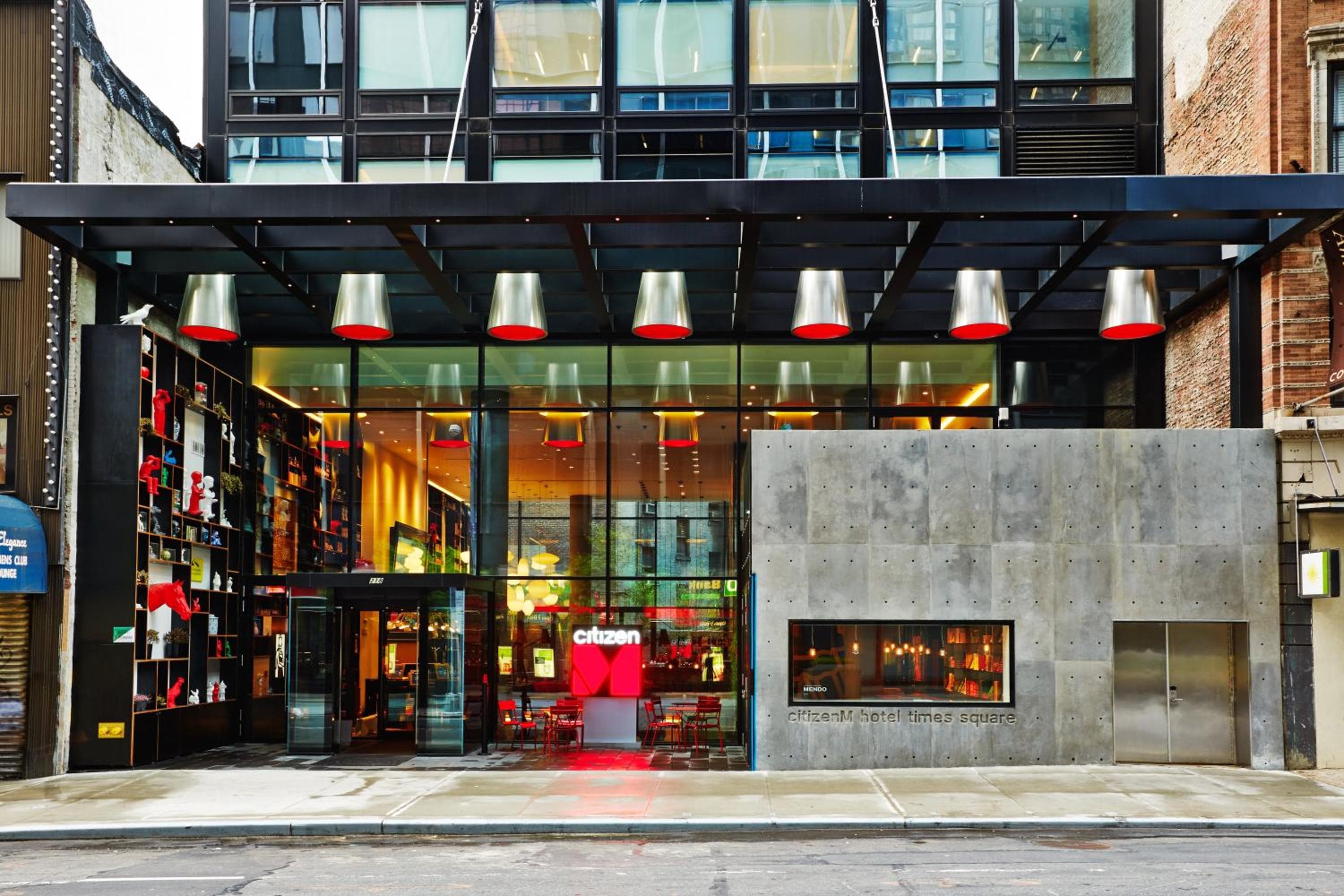 citizenM New York Times Square — 1