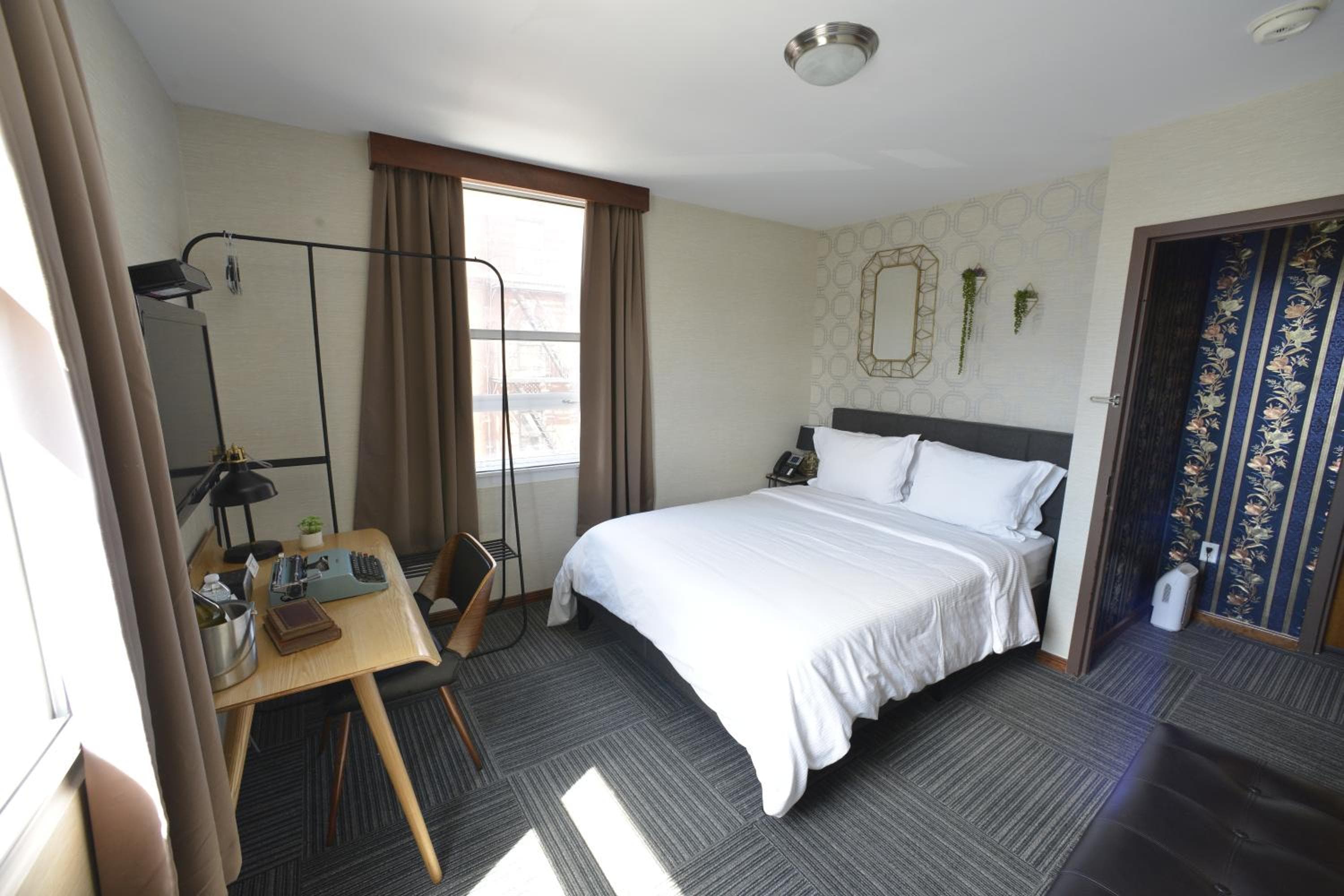 Hotel Mimosa — 9