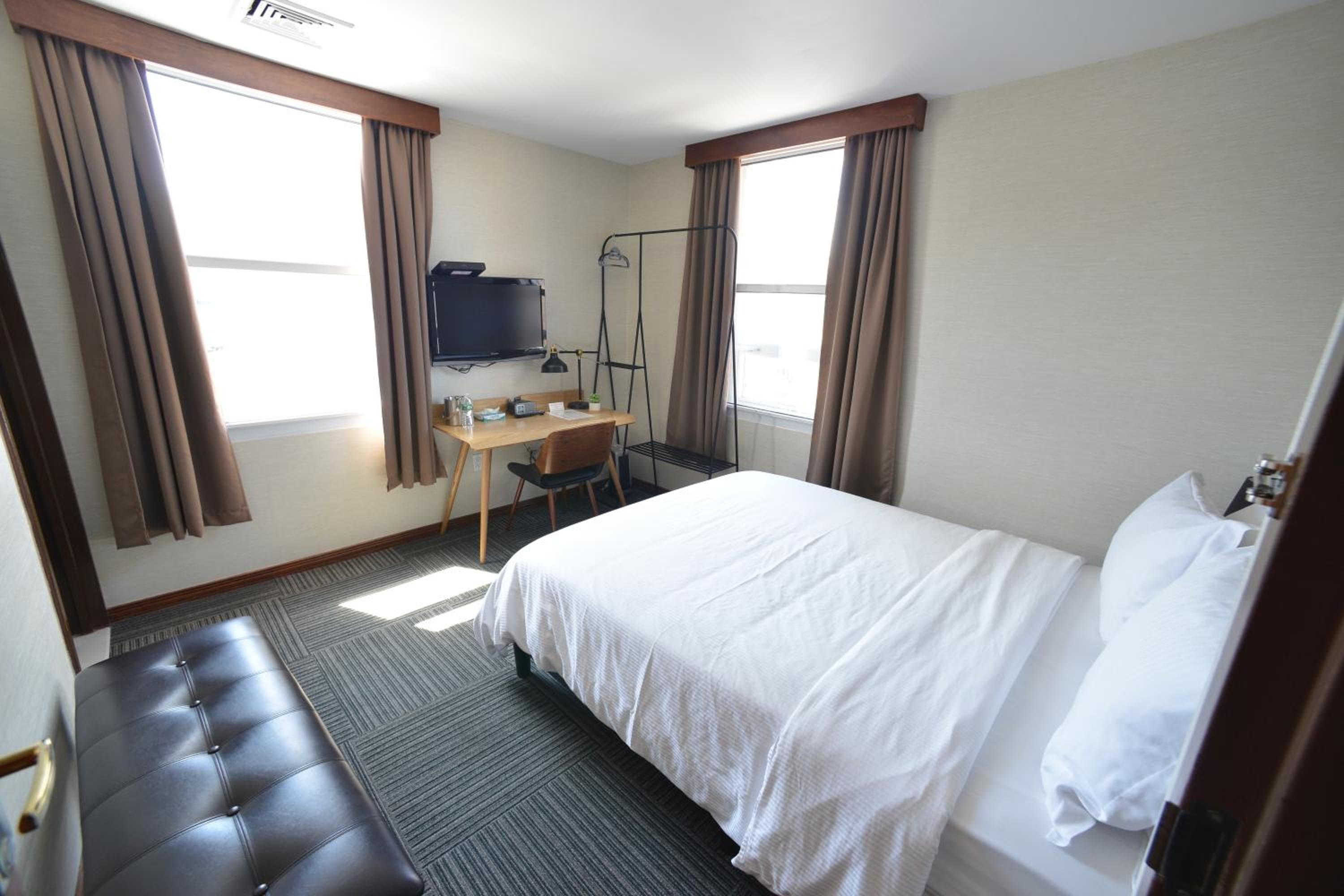 Hotel Mimosa — 20